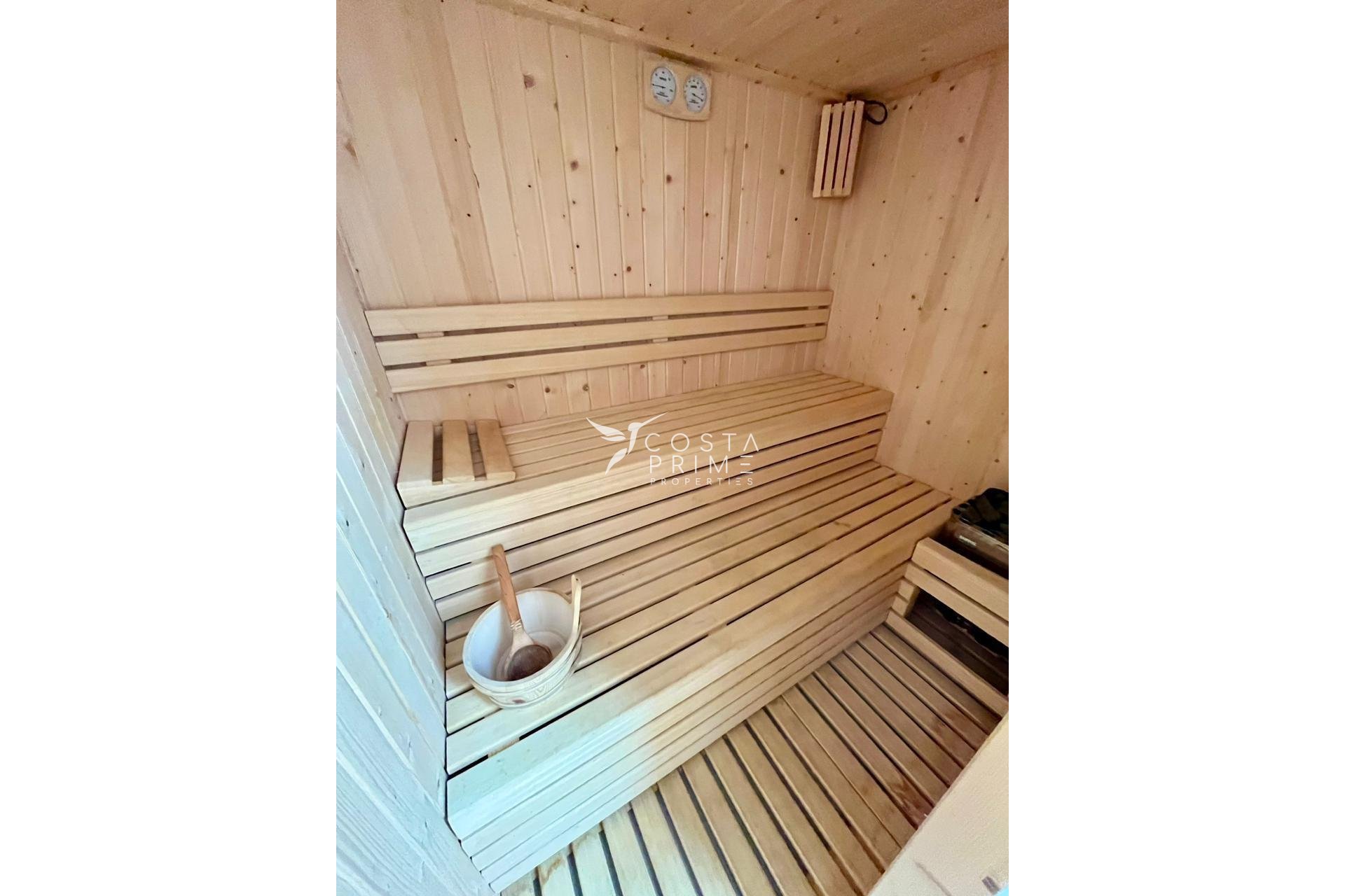 Reventa - Chalet / Villa - La Nucía