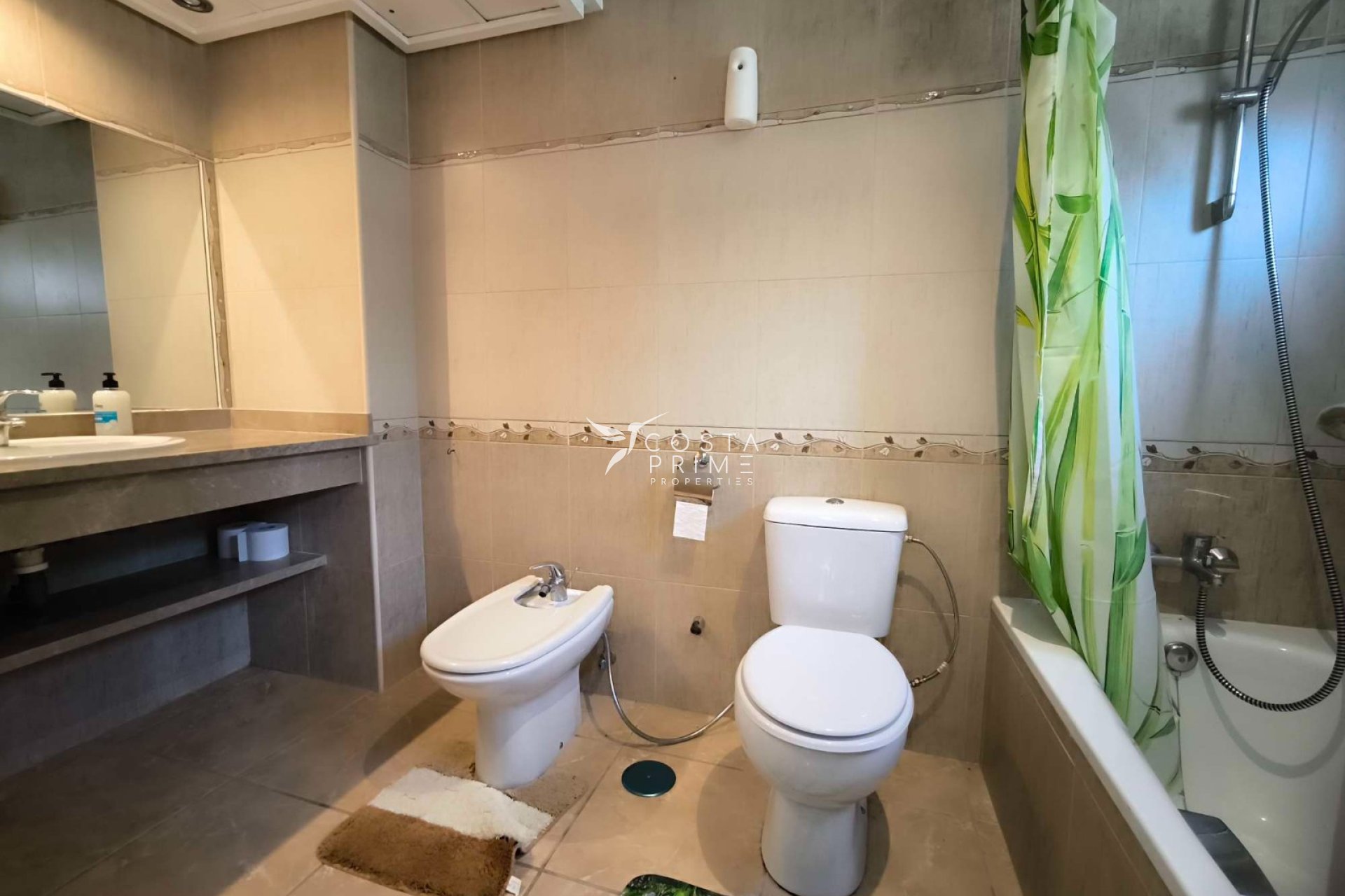 Reventa - Chalet / Villa - La Nucía