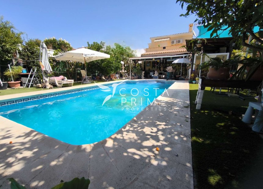 Reventa - Chalet / Villa - La Nucía