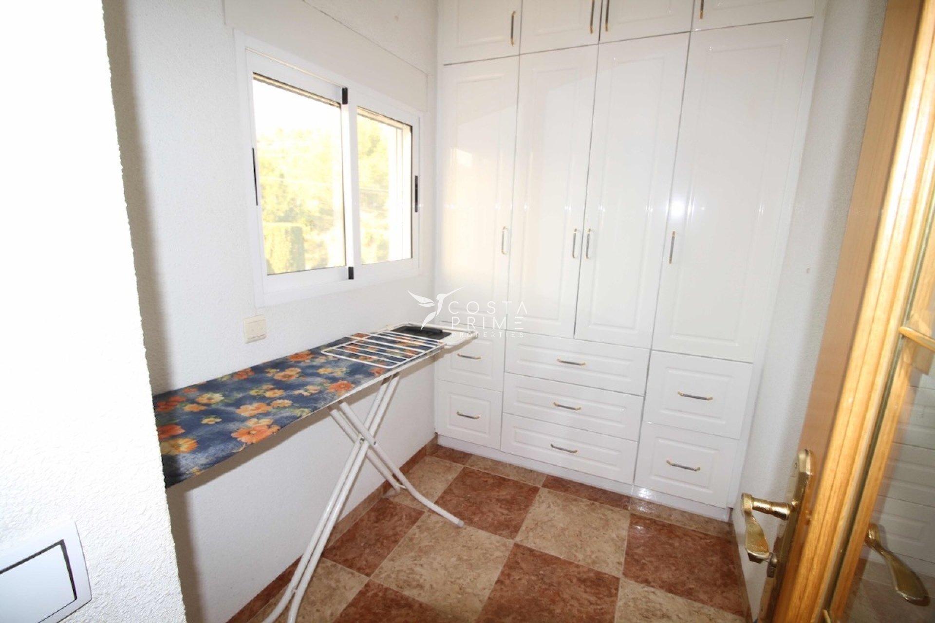 Reventa - Chalet / Villa - La Nucía