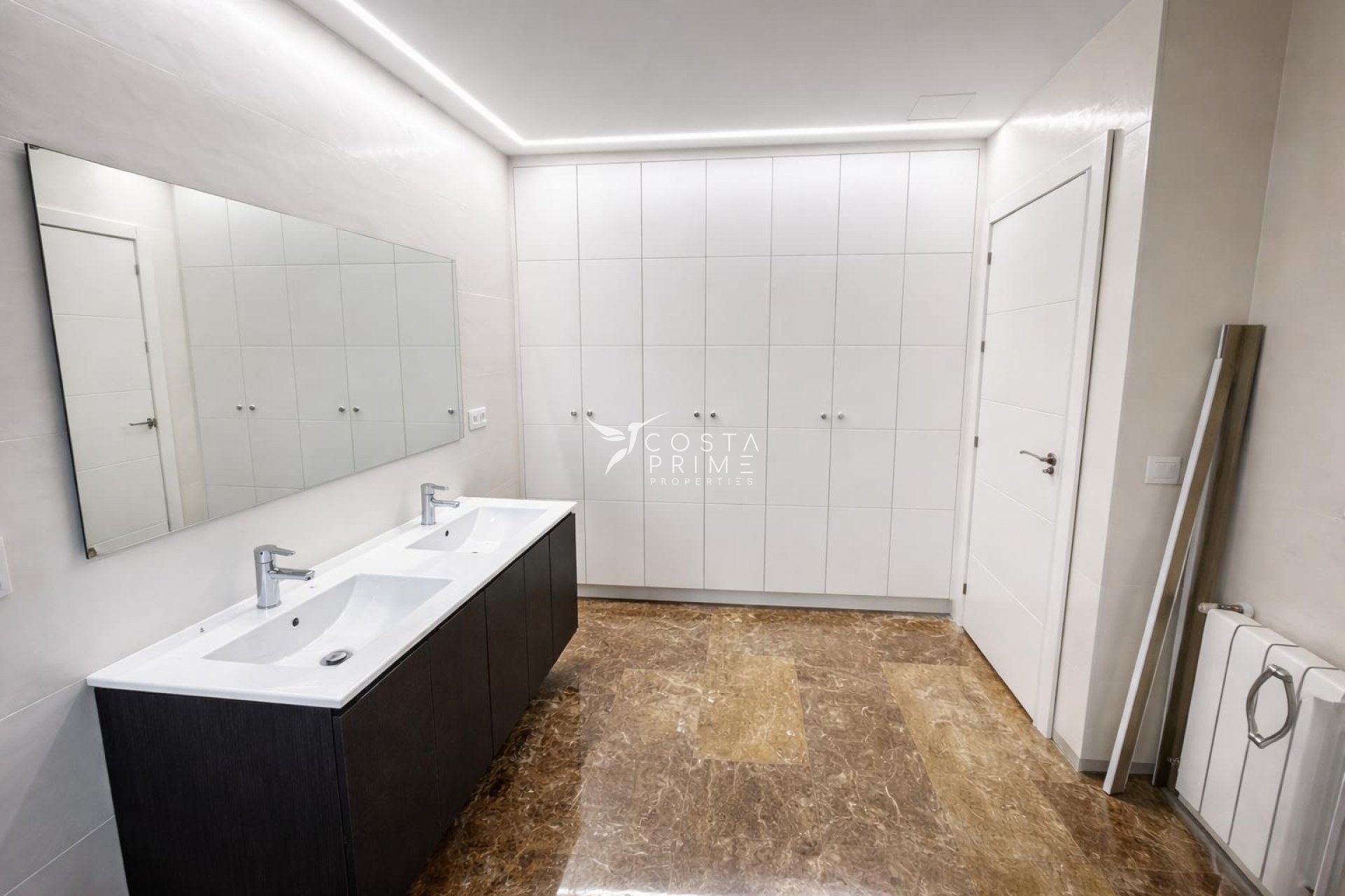 Reventa - Chalet / Villa - La Nucía