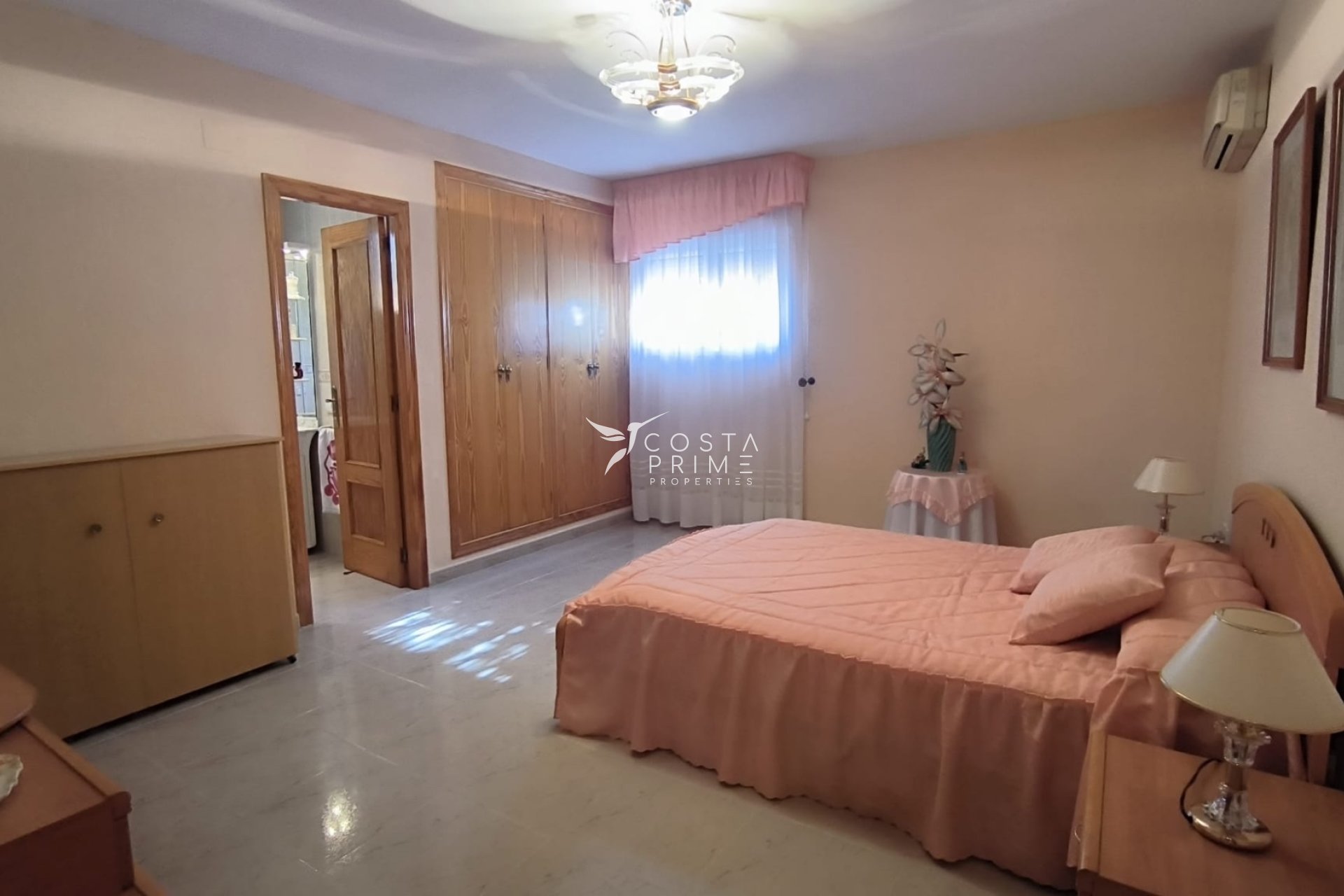 Reventa - Chalet / Villa - La Nucía