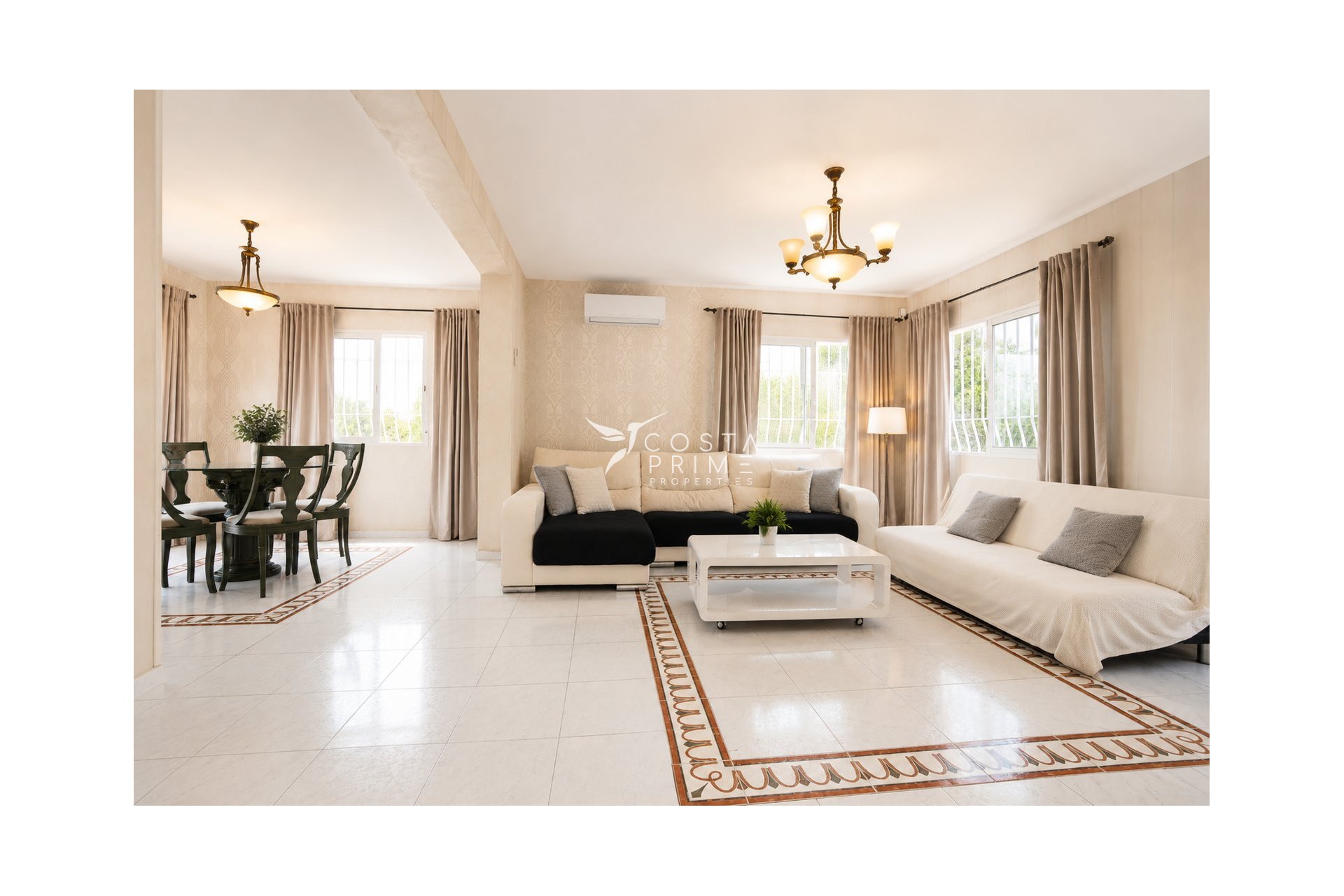 Reventa - Chalet / Villa - La Nucía