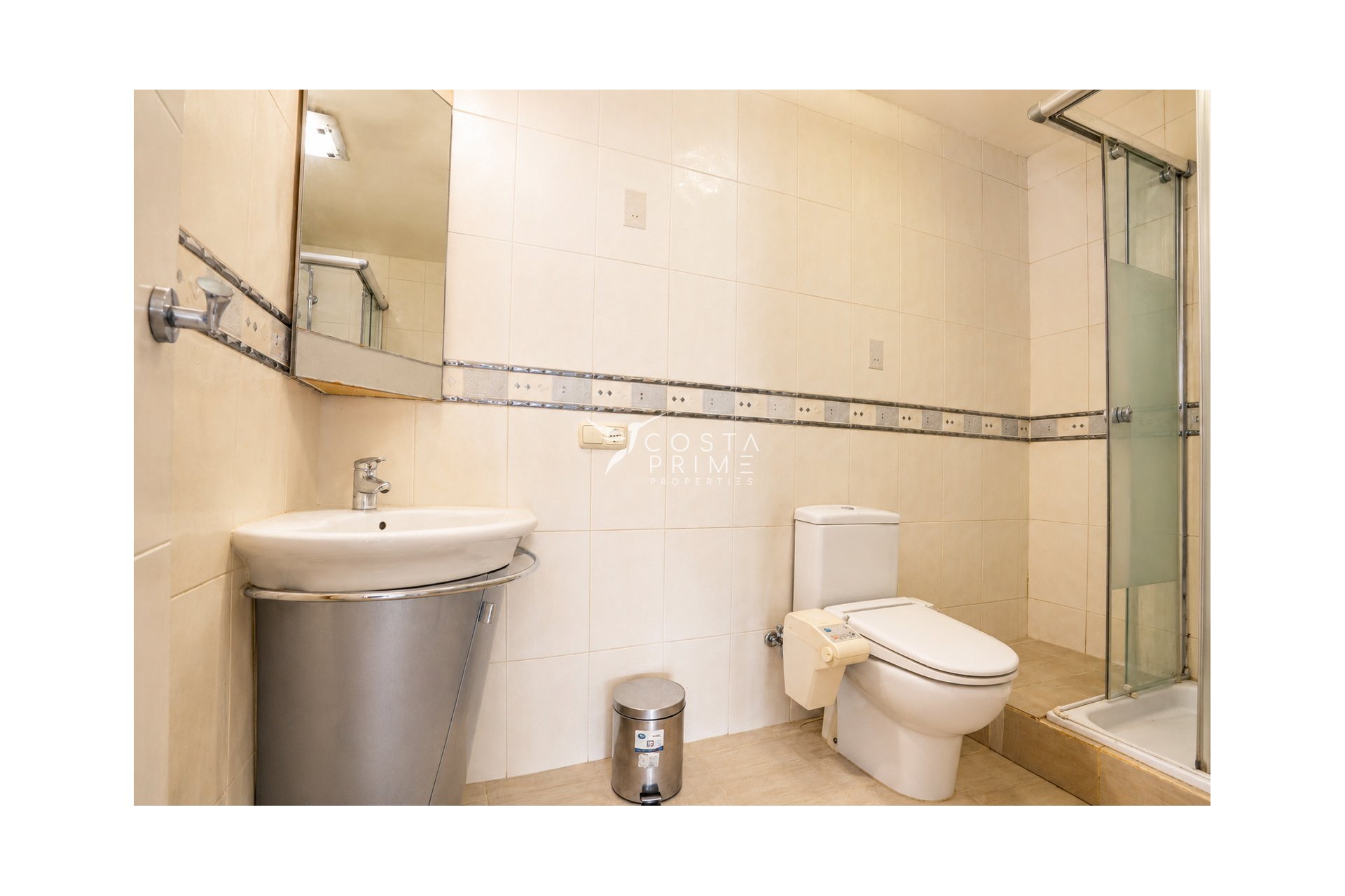 Reventa - Chalet / Villa - La Nucía