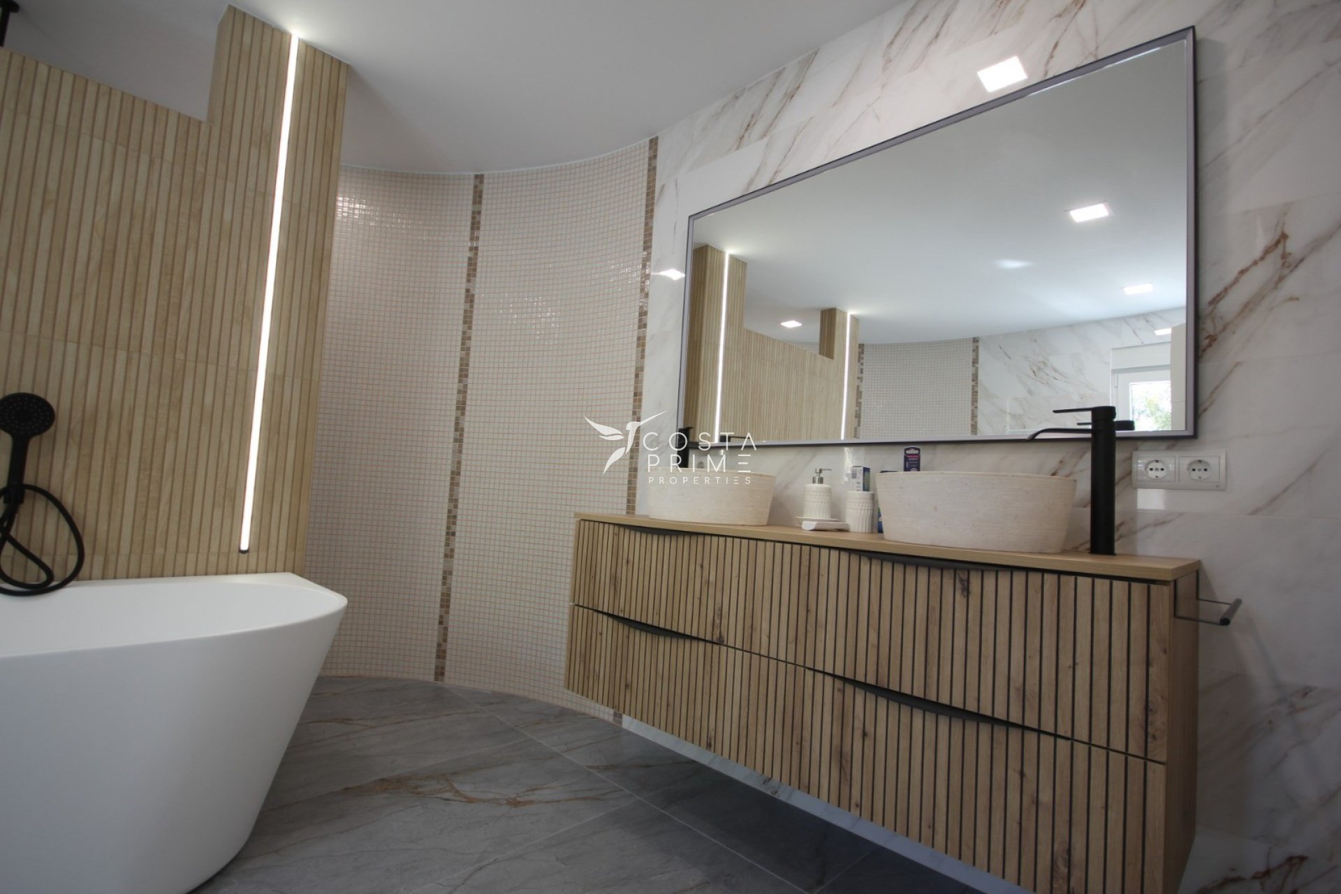 Reventa - Chalet / Villa - La Nucía