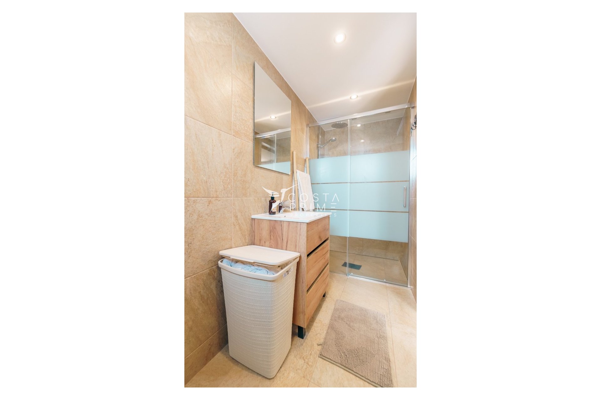 Reventa - Chalet / Villa - La Nucía