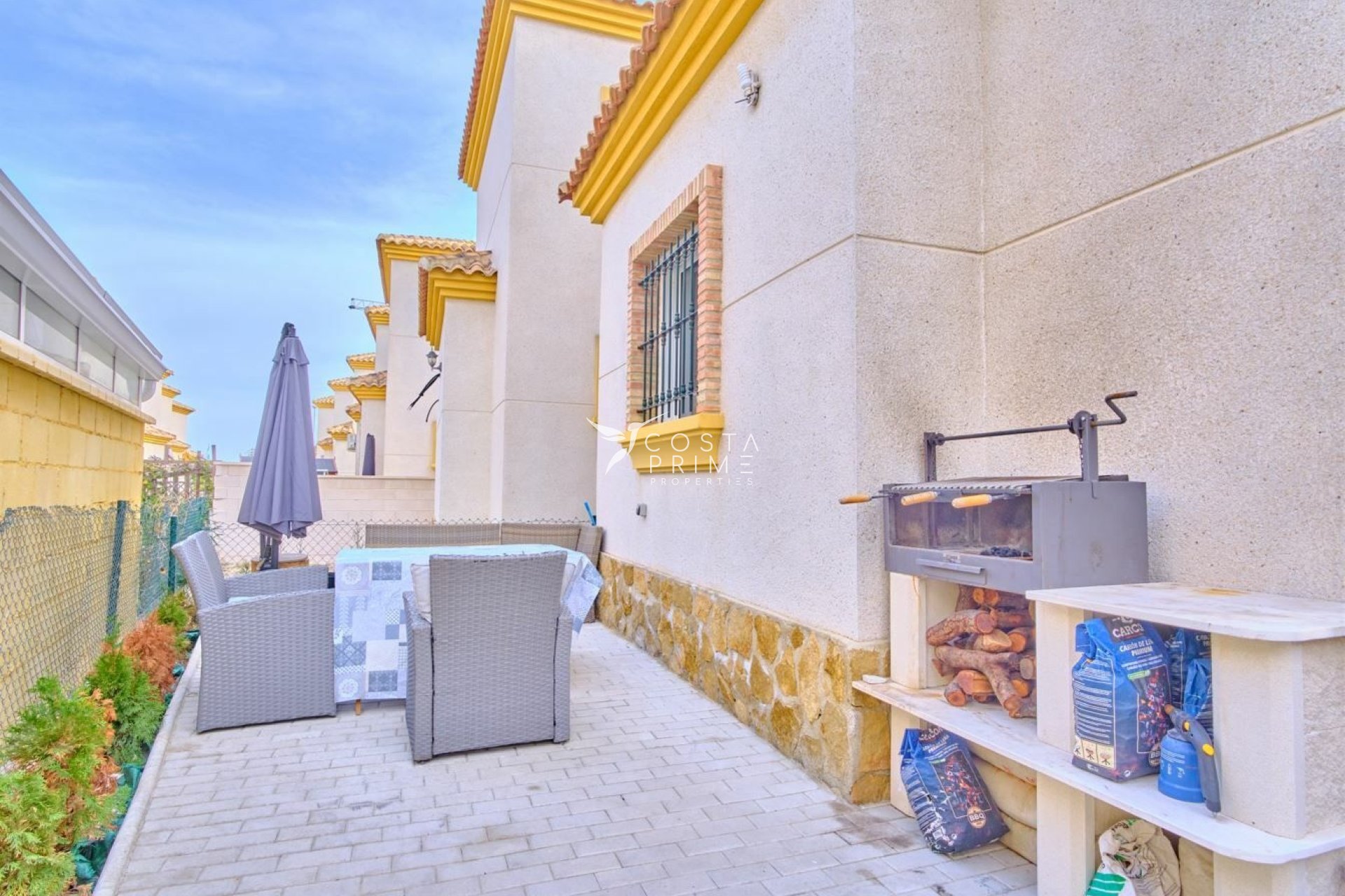 Reventa - Chalet / Villa - Los Montesinos