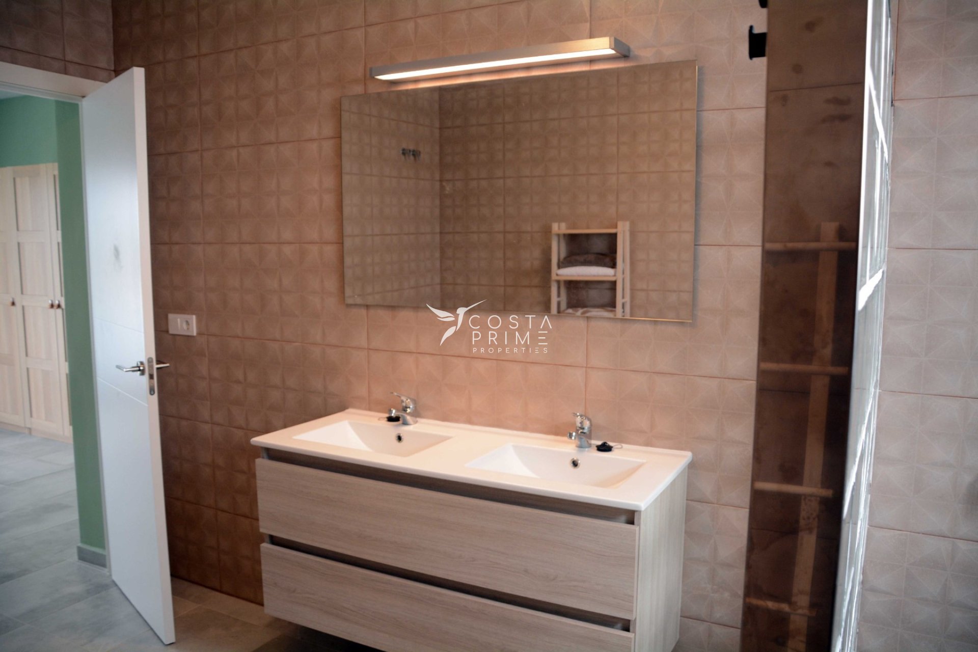 Reventa - Chalet / Villa - Macisvenda