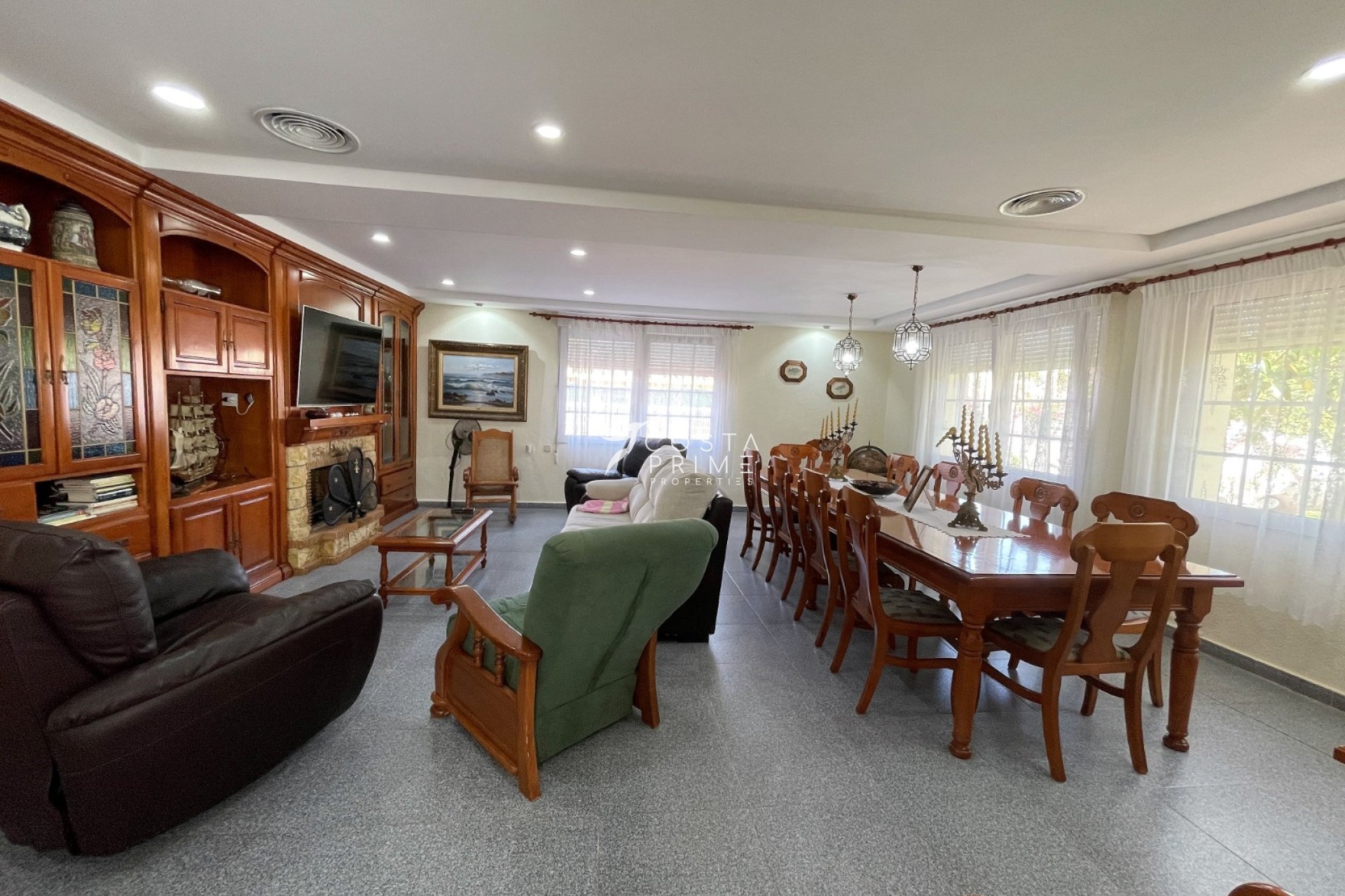Reventa - Chalet / Villa - Orihuela