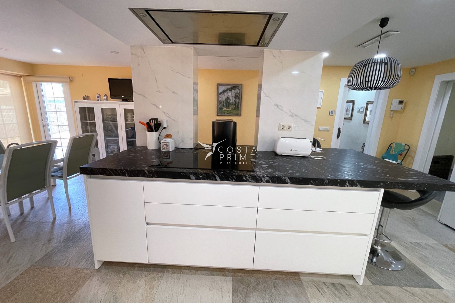 Reventa - Chalet / Villa - Orihuela