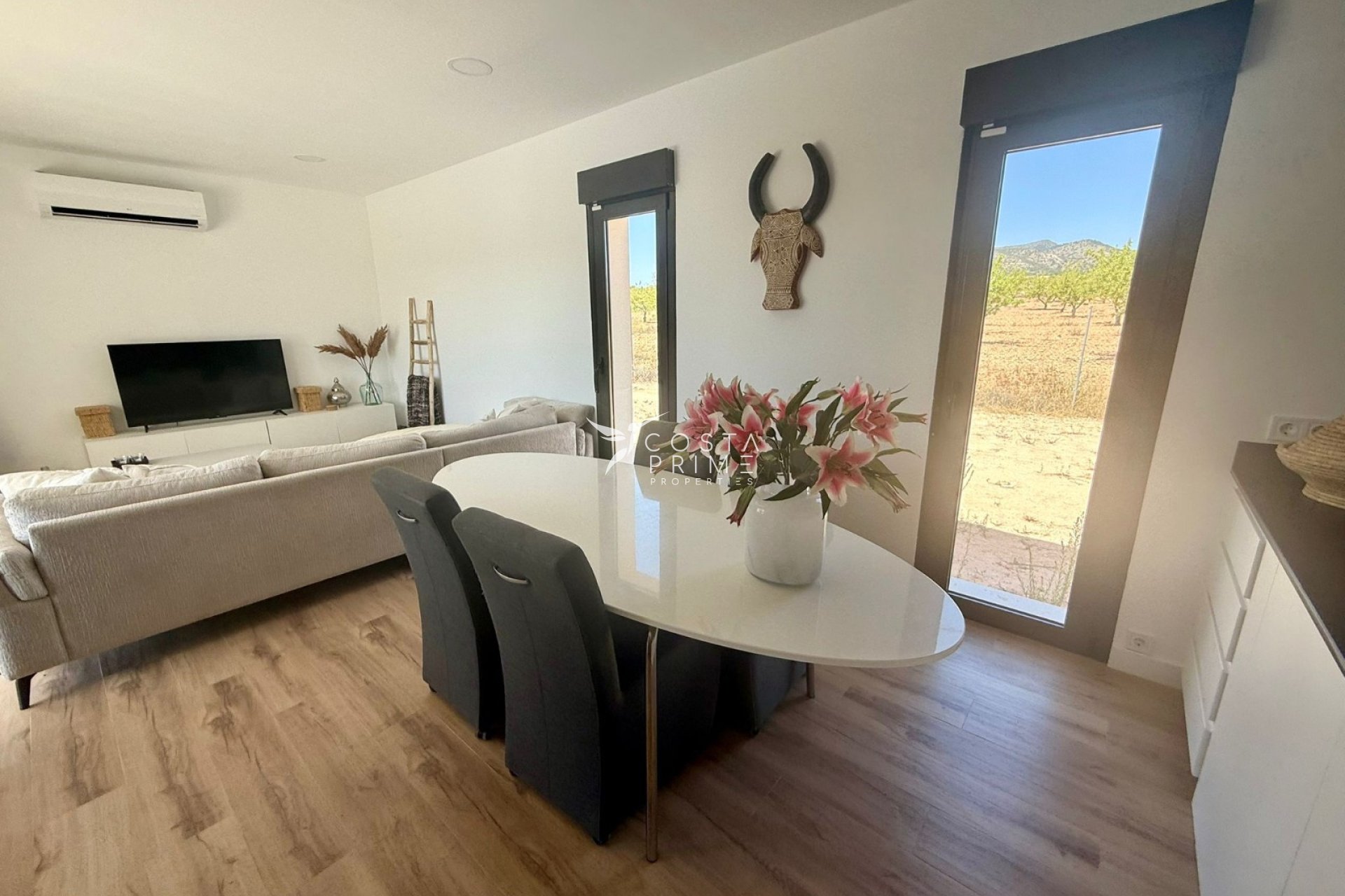 Reventa - Chalet / Villa - Pinoso