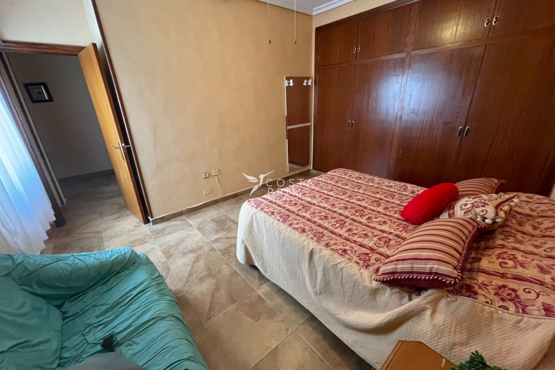Reventa - Chalet / Villa - San Miguel de Salinas