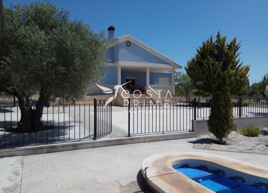 Reventa - Chalet / Villa - Yecla