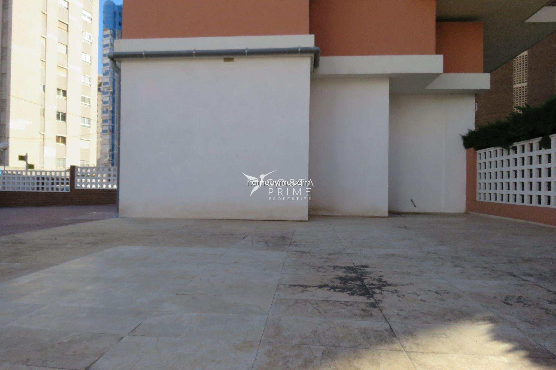 Reventa - Local / Comercio - Benidorm