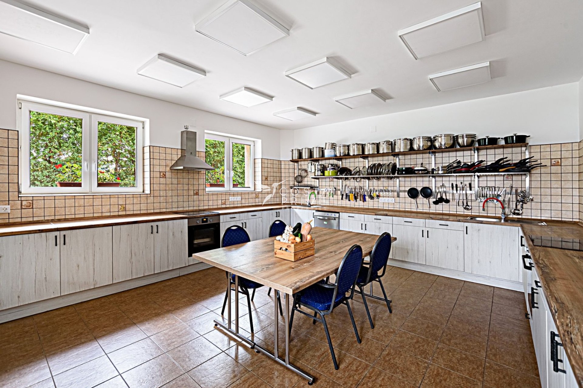 Reventa - Local / Comercio - Finestrat