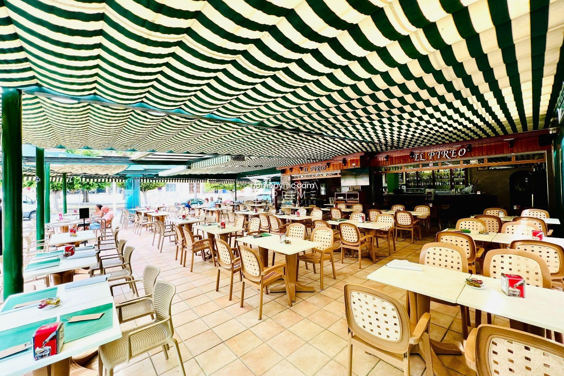 Reventa - Local / Comercio - Villajoyosa