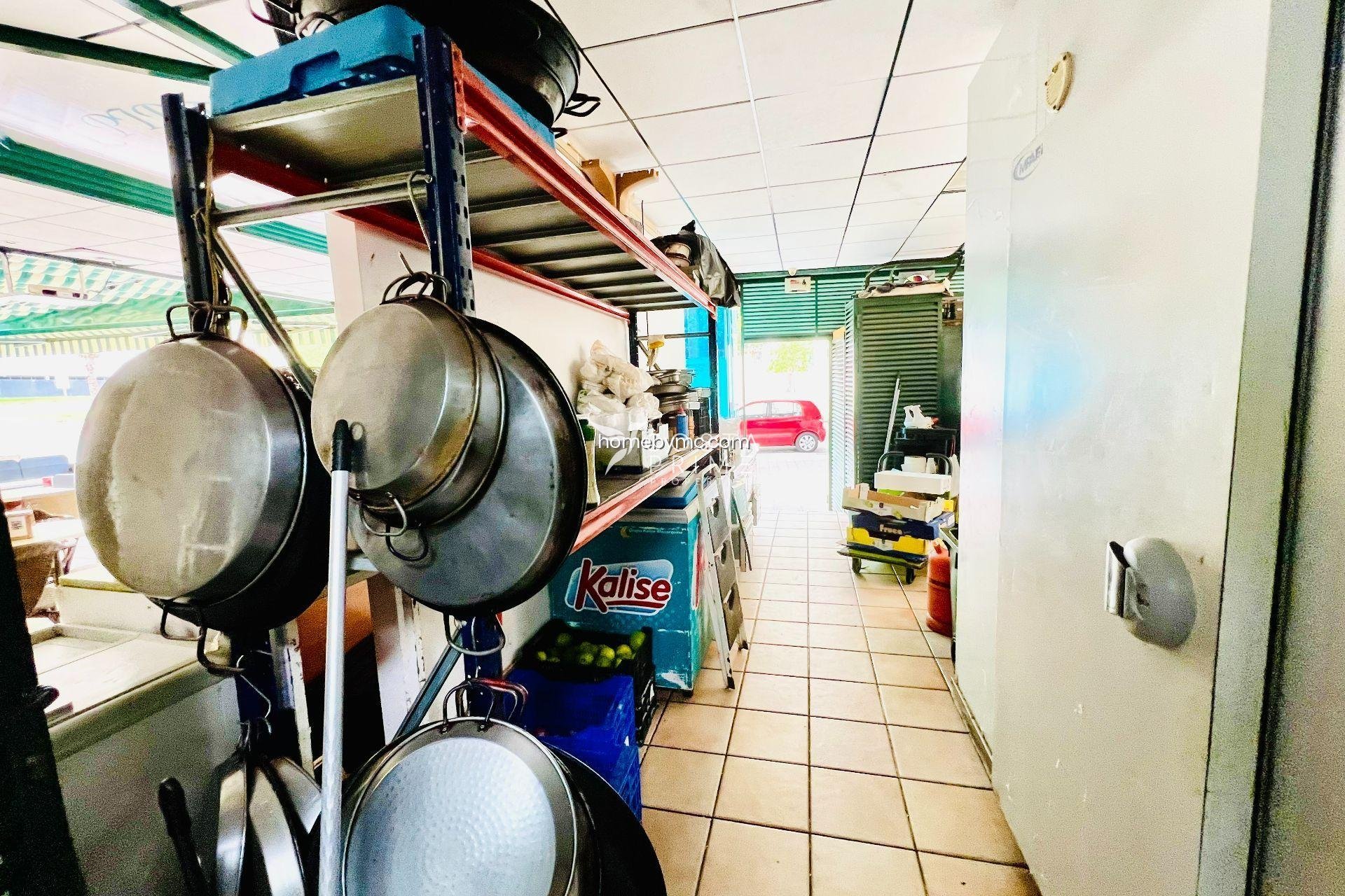 Reventa - Local / Comercio - Villajoyosa