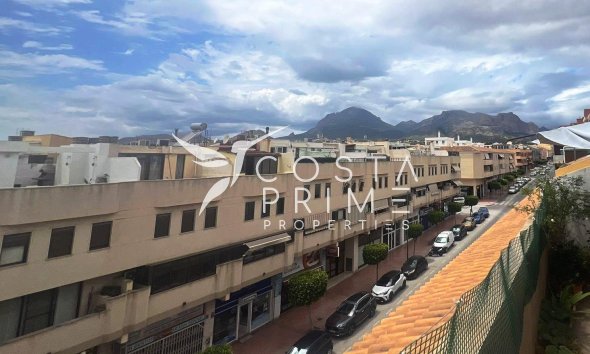 Townhouse / Semi - Resale -
            Alfas del Pí - C-11646