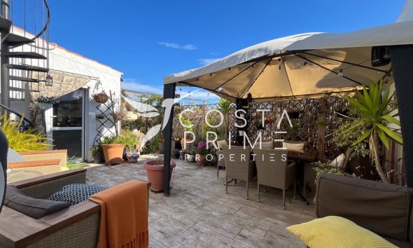 Townhouse / Semi - Resale -
            La Nucía - D-4132