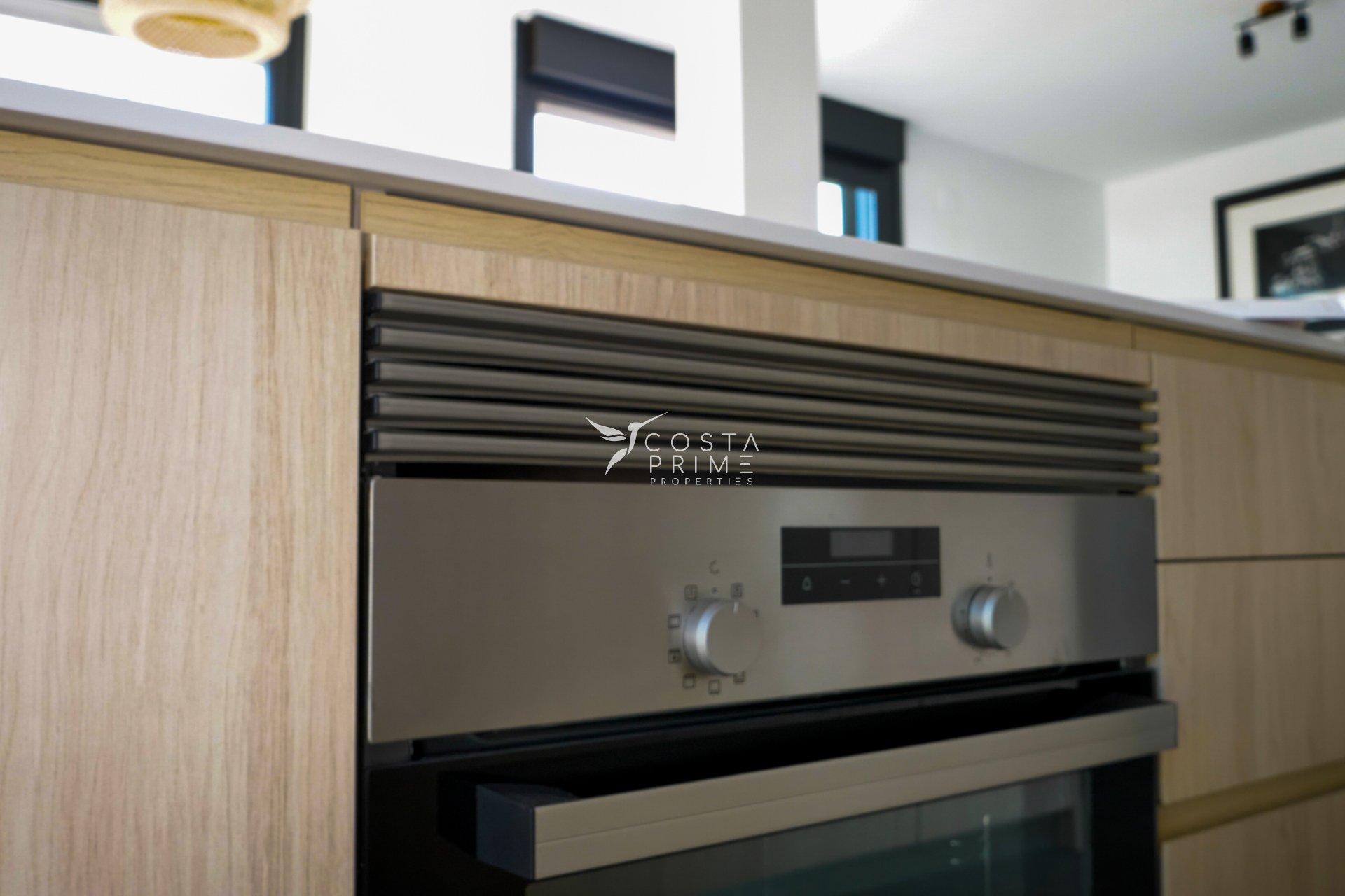 Új építésű - Városháza / Semi - Polop