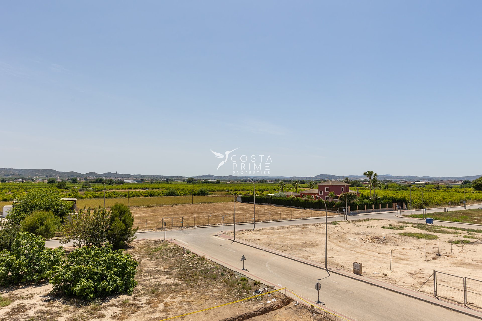 Új építésű - Városháza / Semi - Rafal