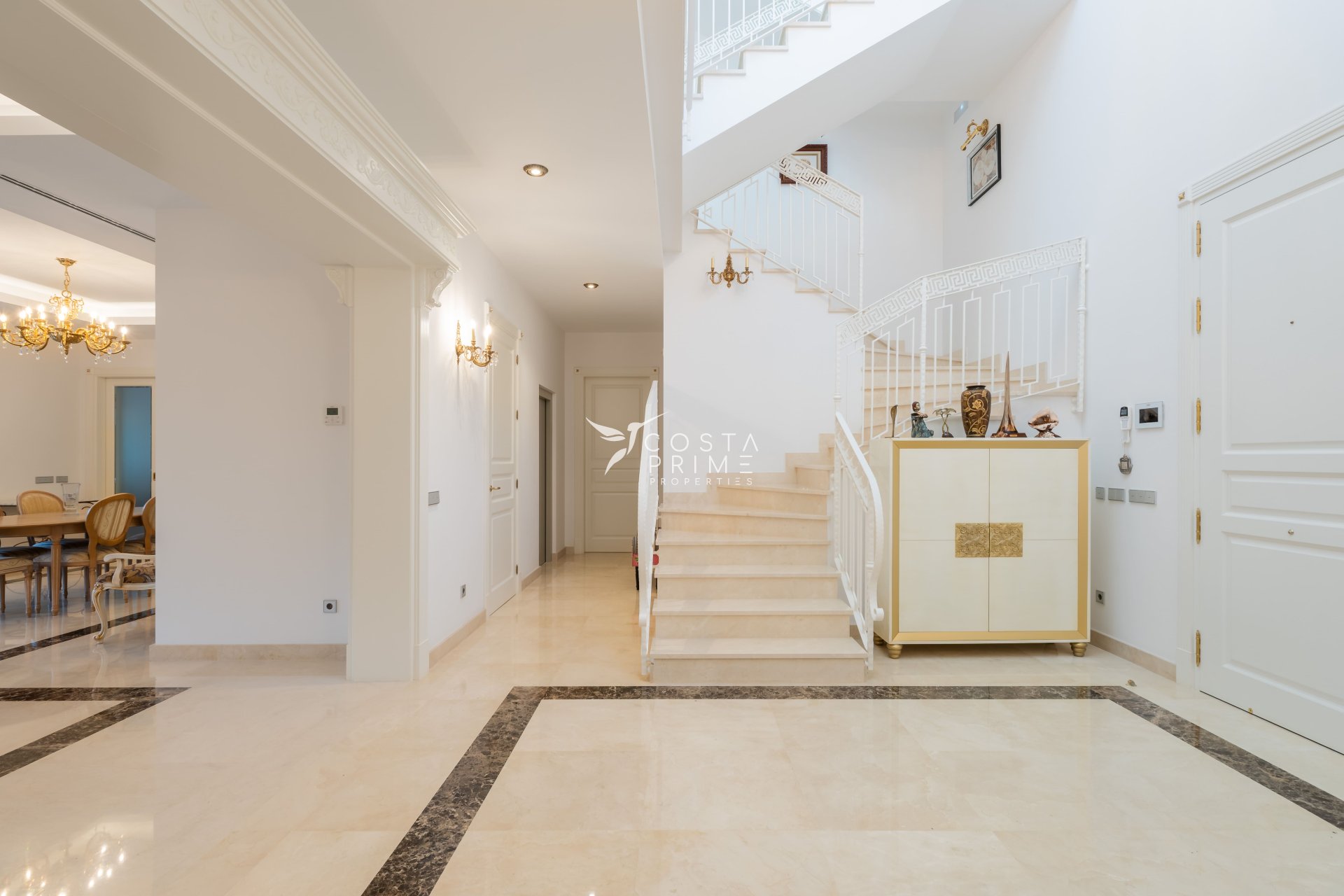 Új építésű - Villa  - Estepona