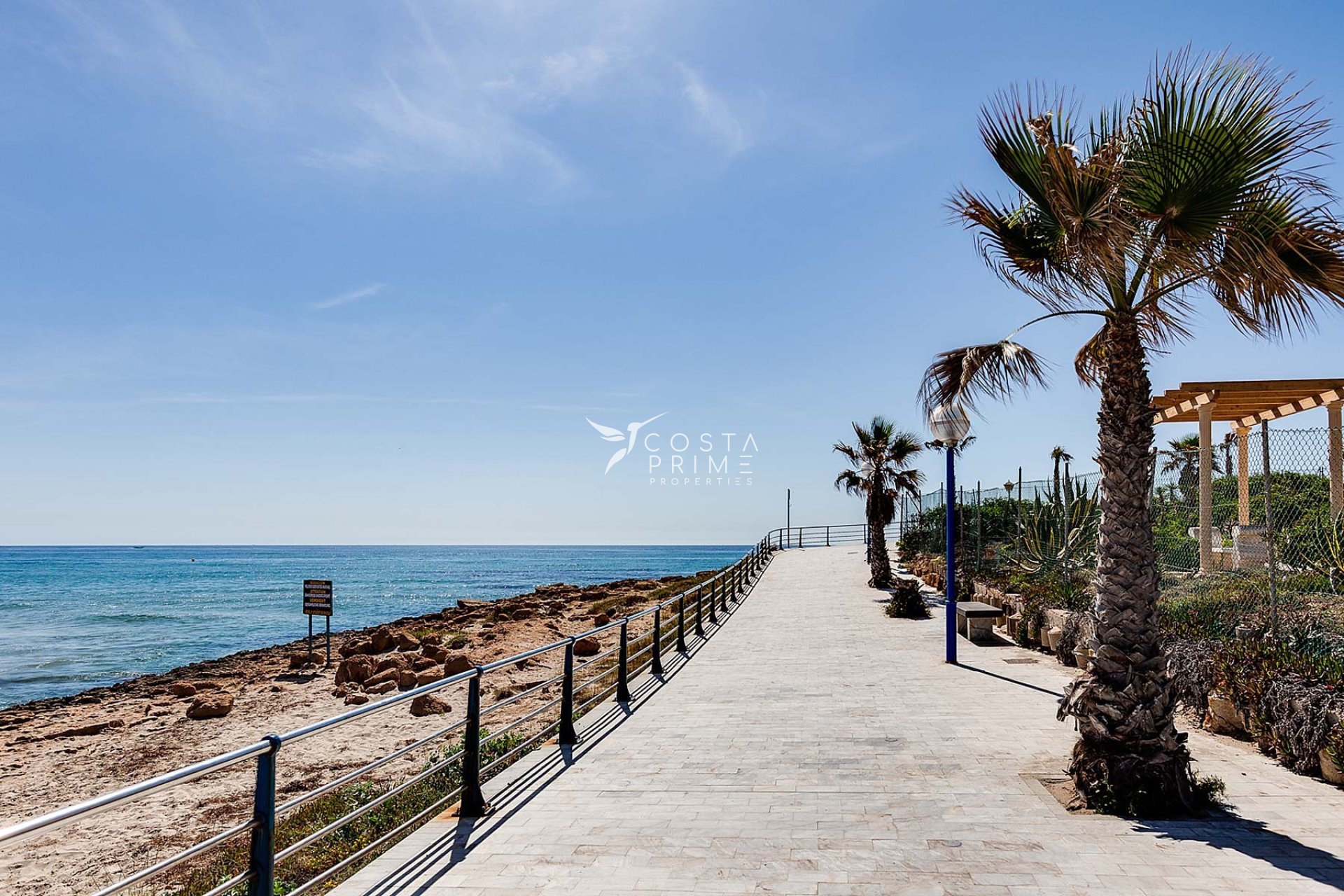 Új építésű - Villa  - La Zenia