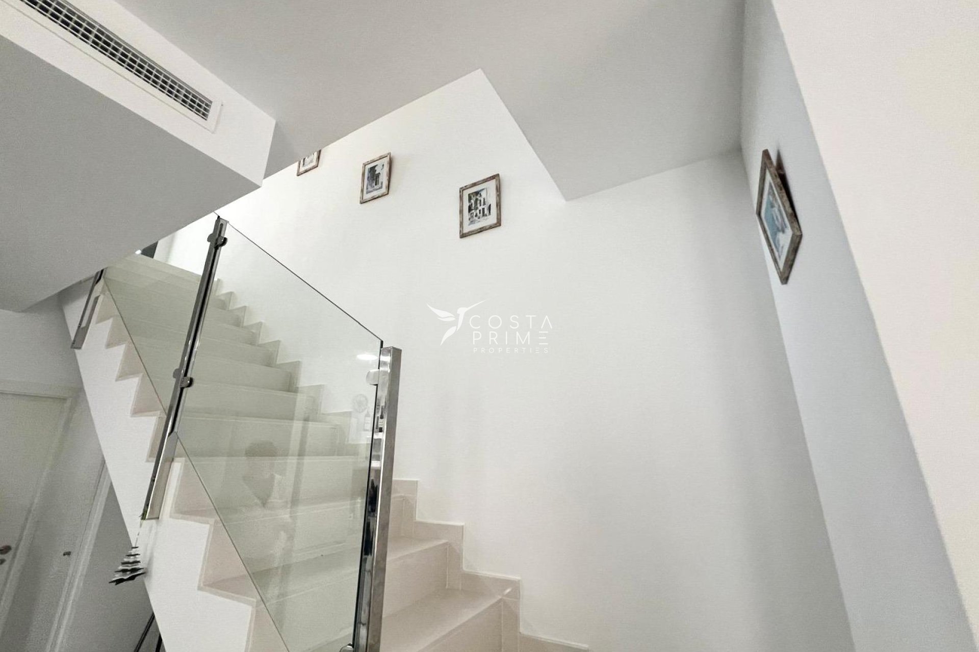 Új építésű - Villa  - Polop