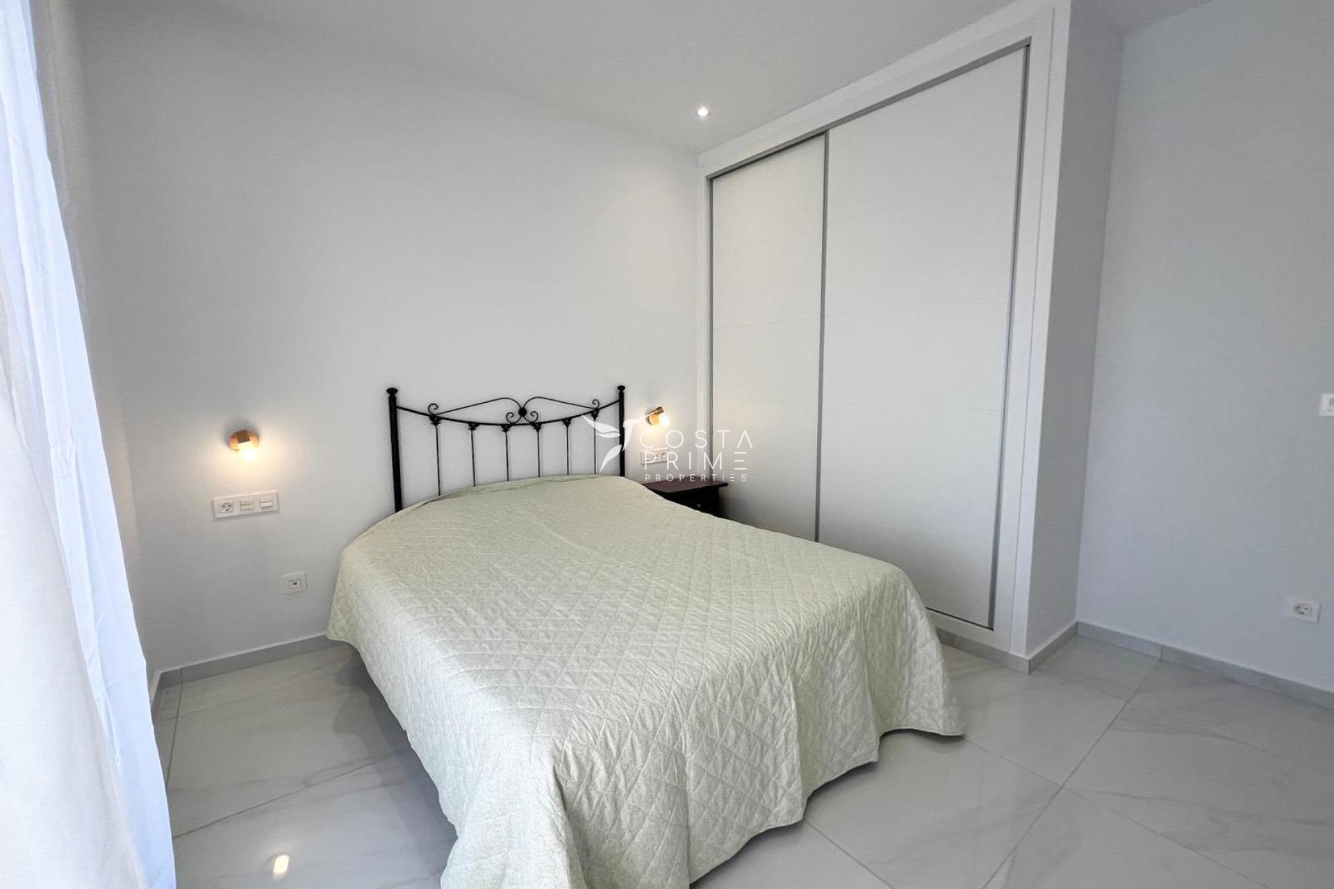 Új építésű - Villa  - Polop