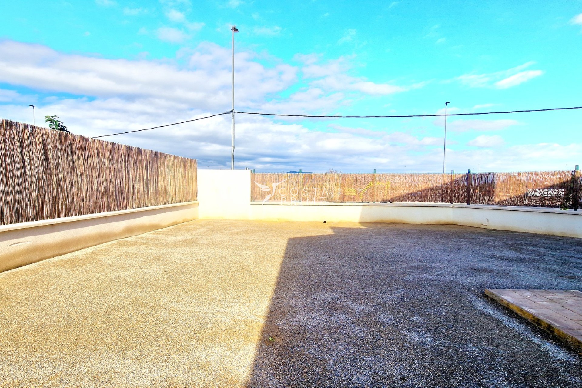 Új építésű - Villa  - Purias