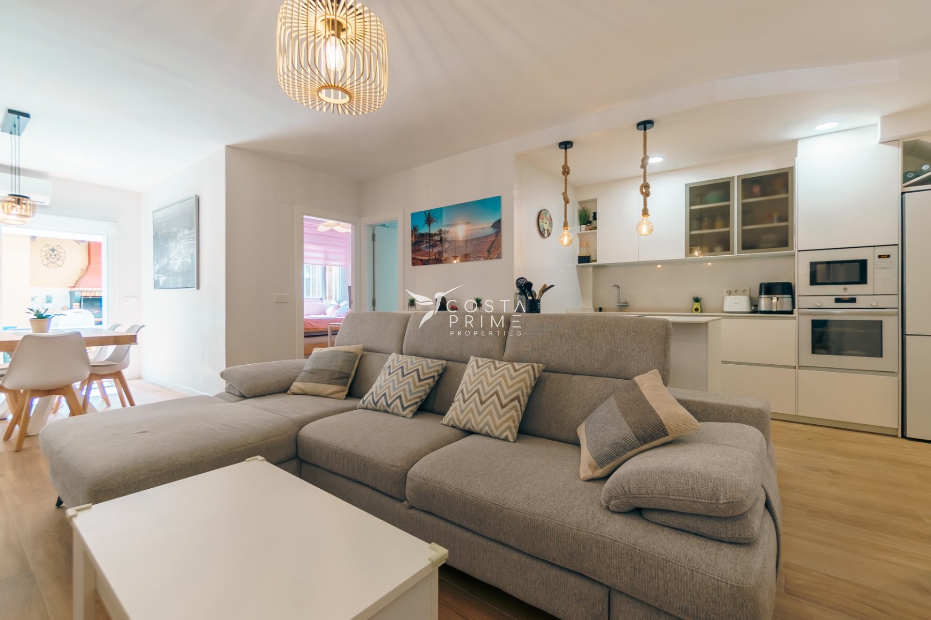 Újraértékesítés - Apartman / lakás - Albir