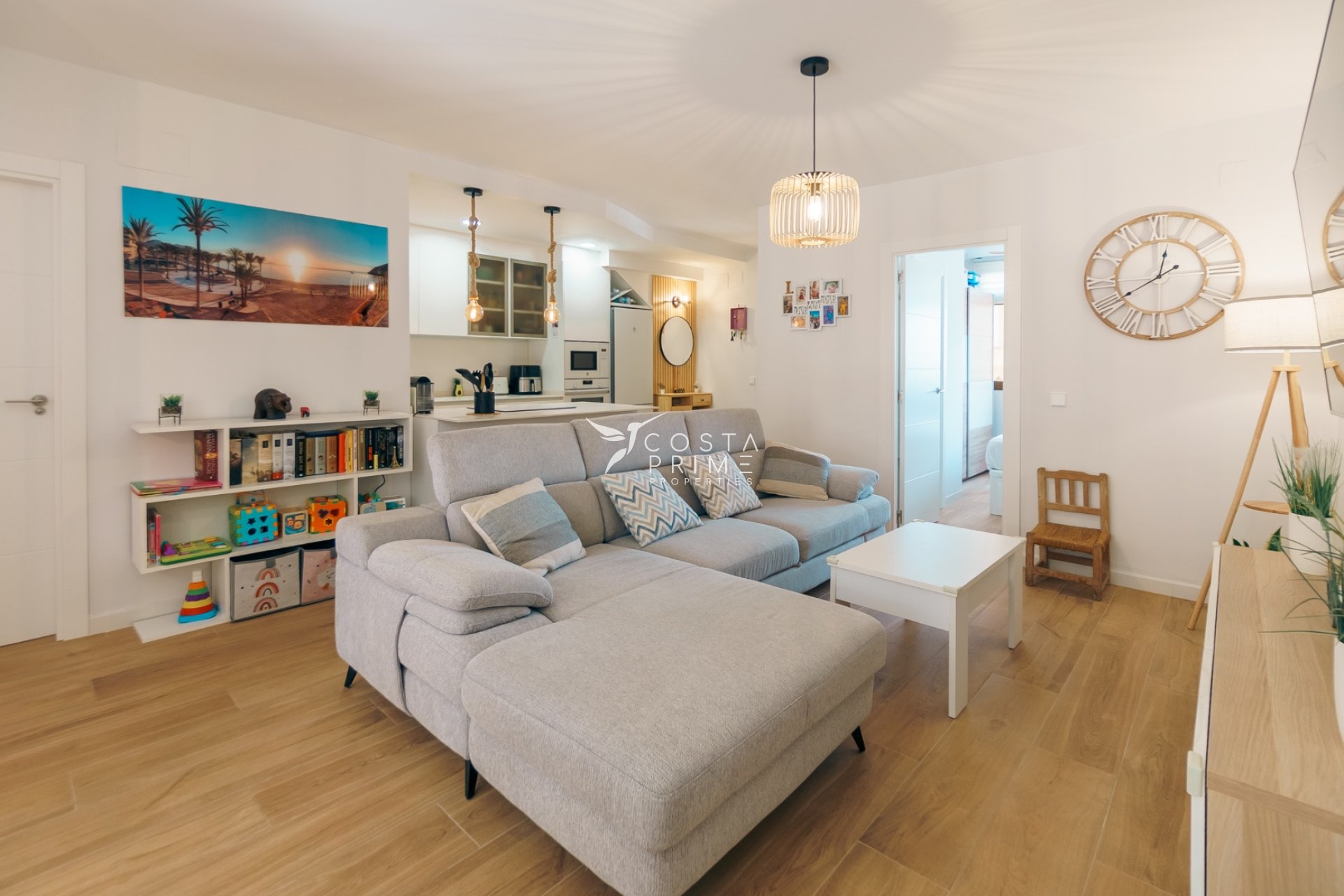 Újraértékesítés - Apartman / lakás - Albir