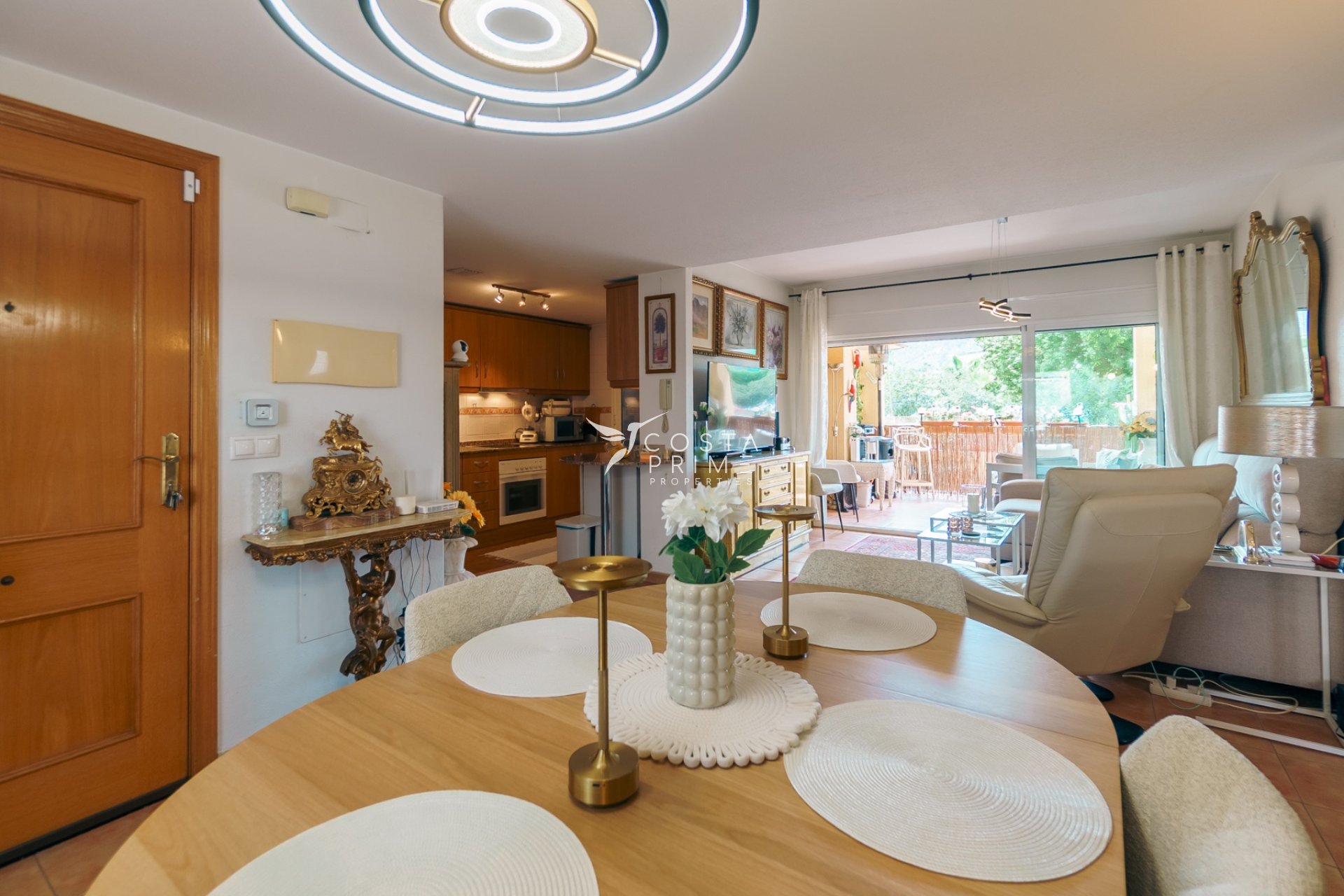 Újraértékesítés - Apartman / lakás - Albir