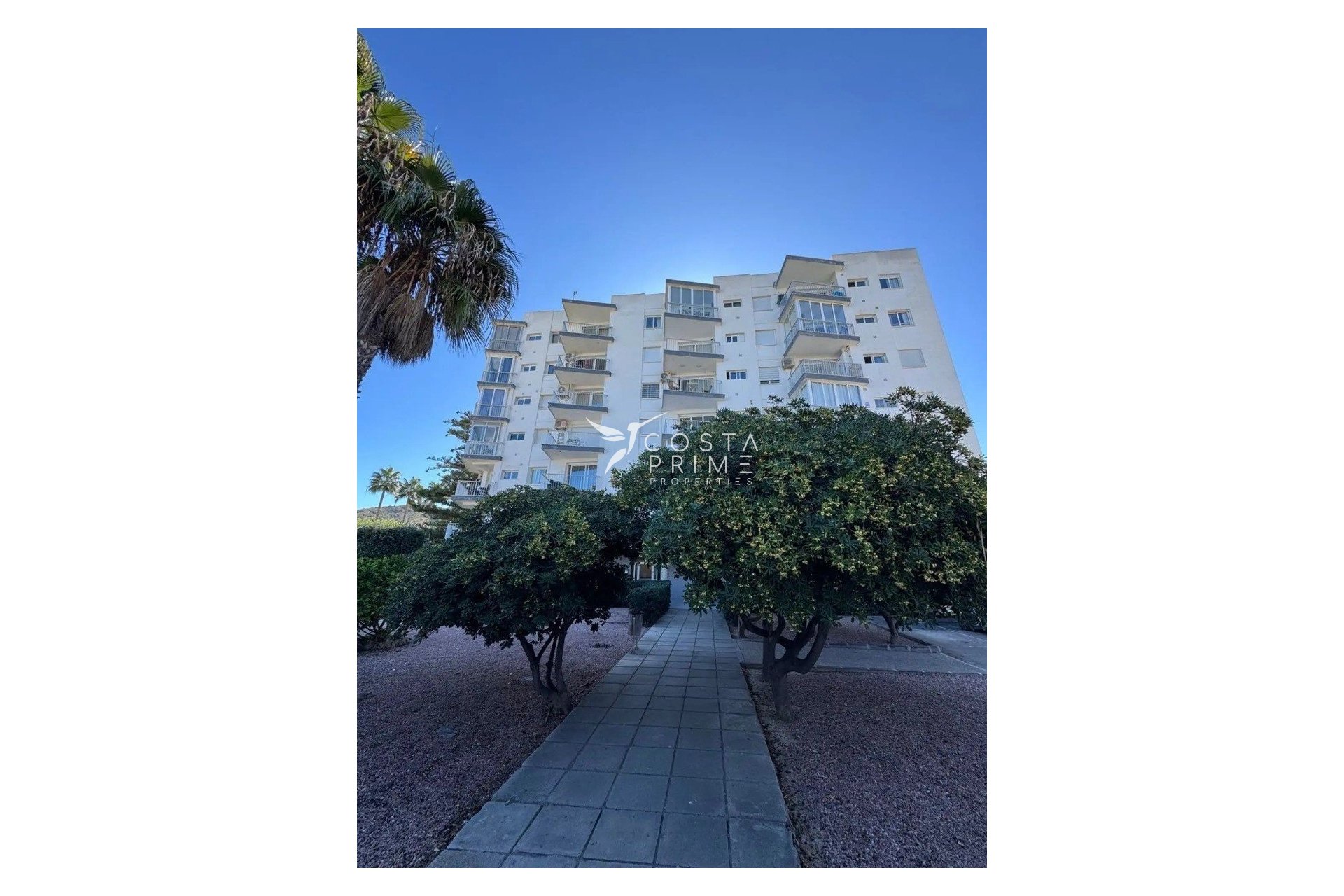 Újraértékesítés - Apartman / lakás - Albir