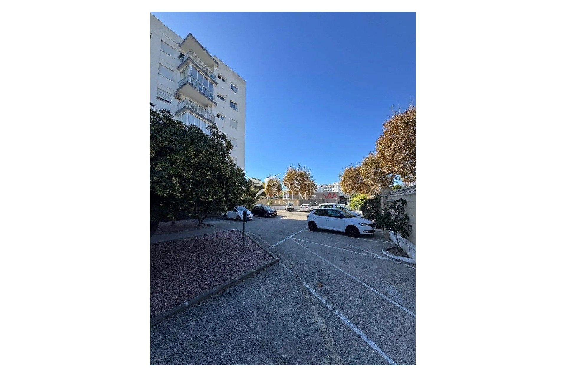 Újraértékesítés - Apartman / lakás - Albir