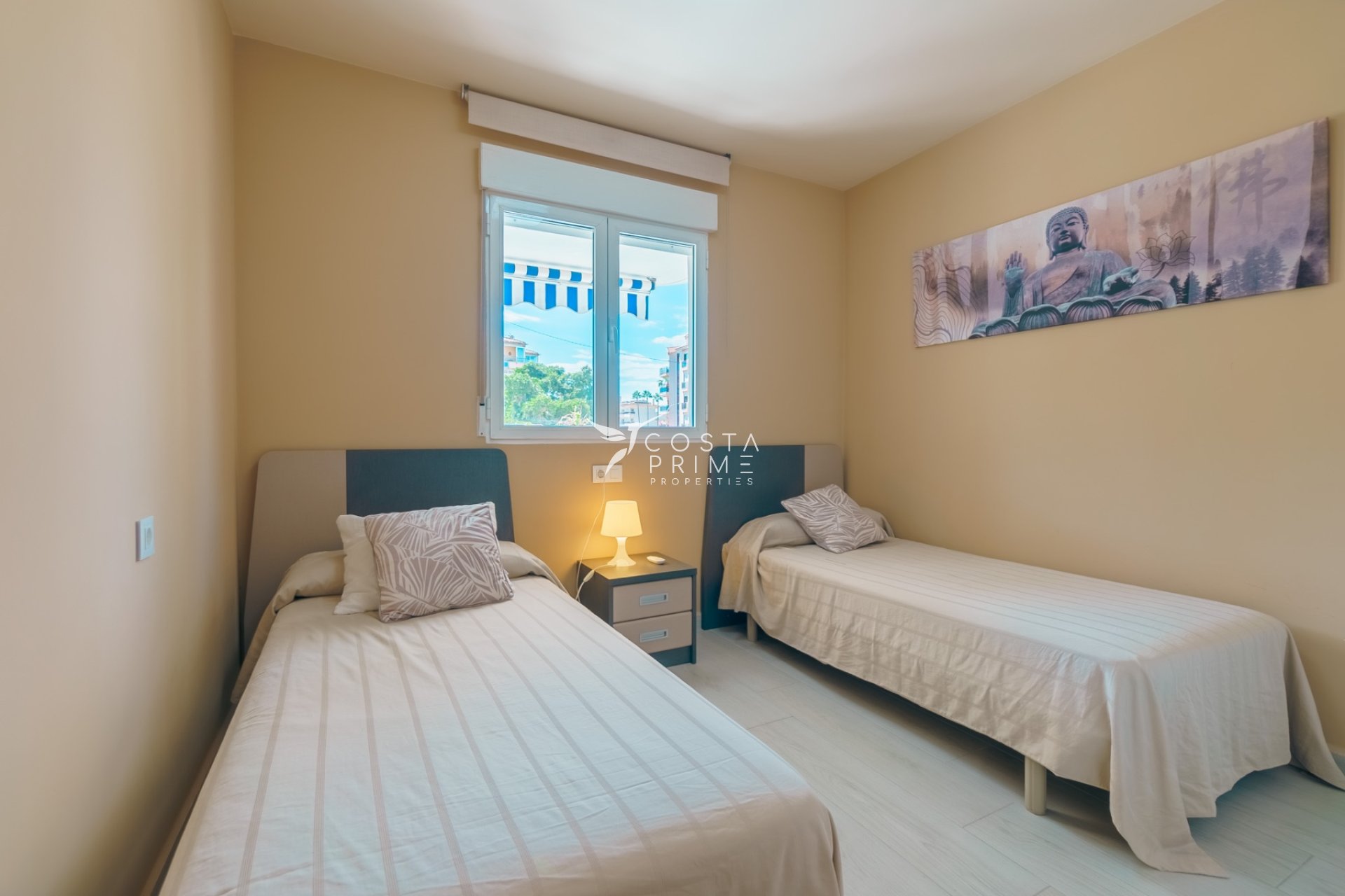 Újraértékesítés - Apartman / lakás - Albir