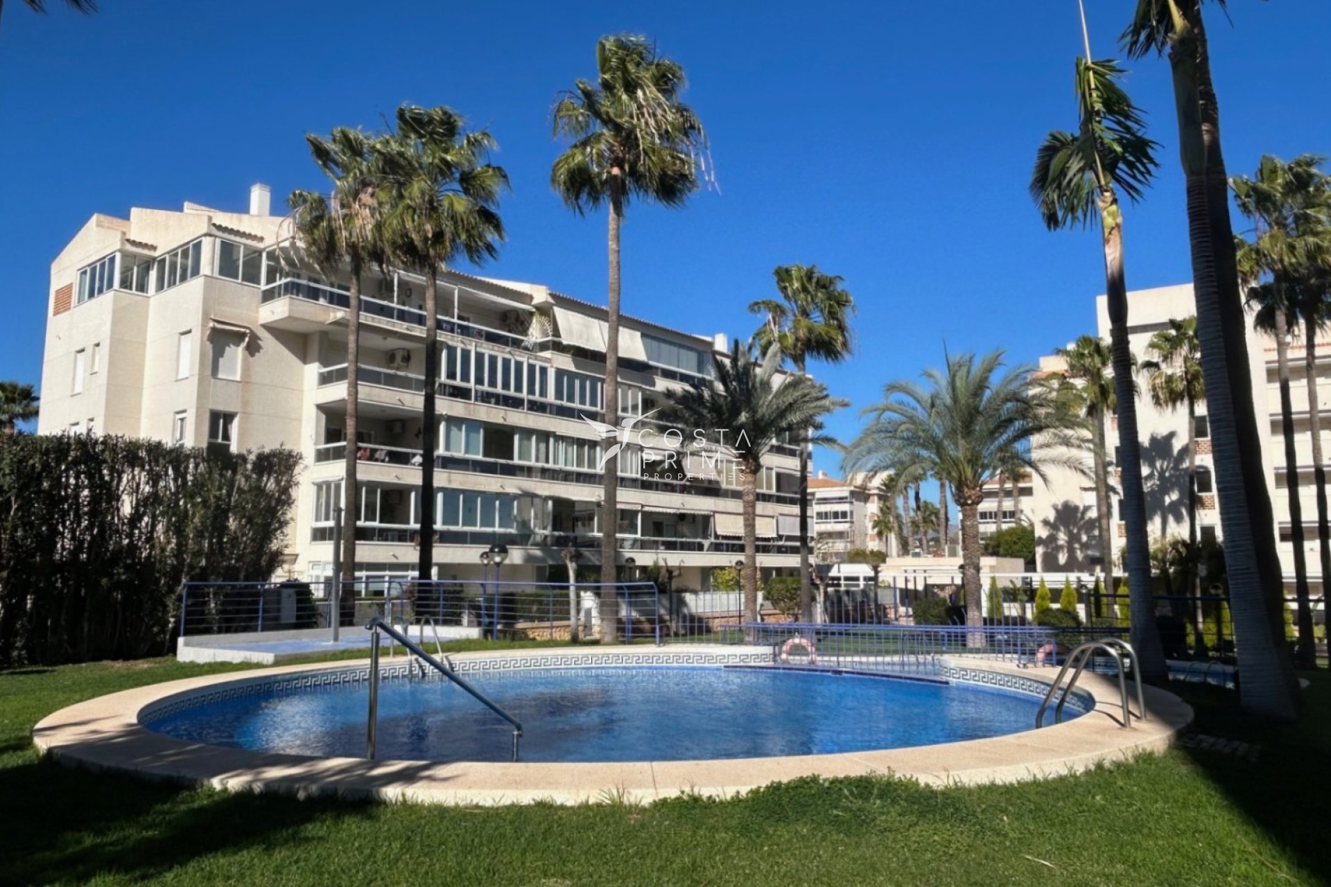 Újraértékesítés - Apartman / lakás - Albir