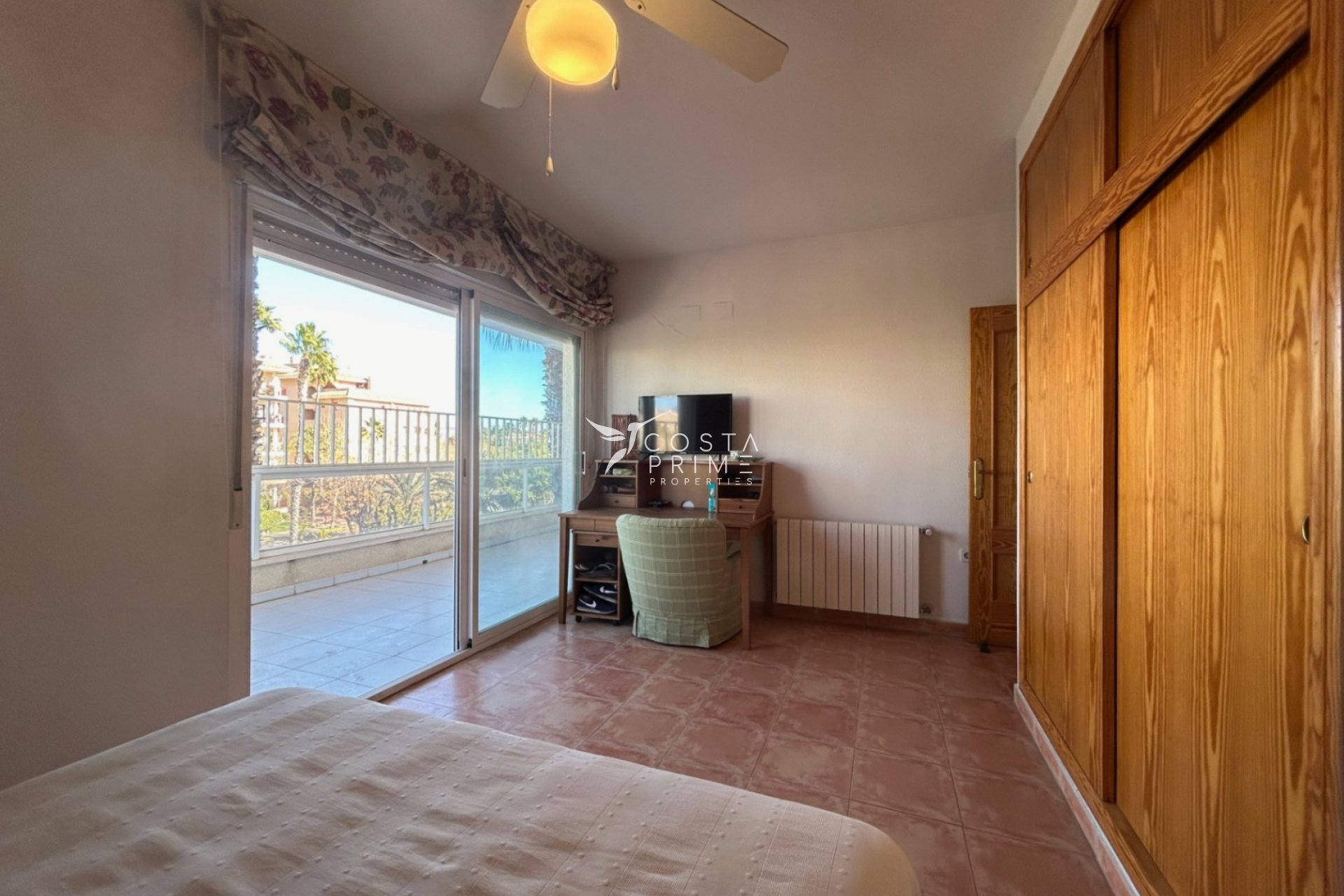 Újraértékesítés - Apartman / lakás - Albir