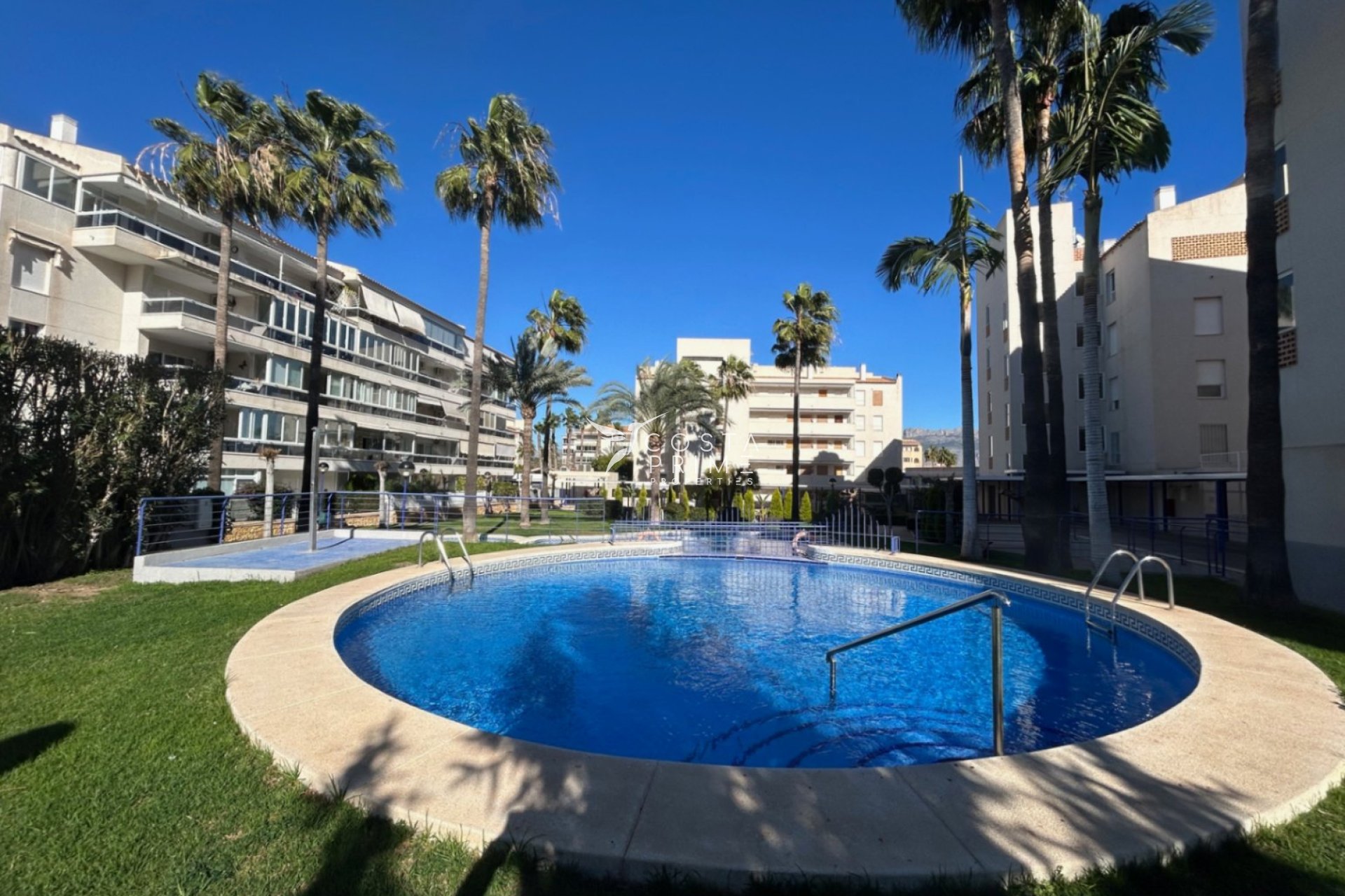 Újraértékesítés - Apartman / lakás - Albir