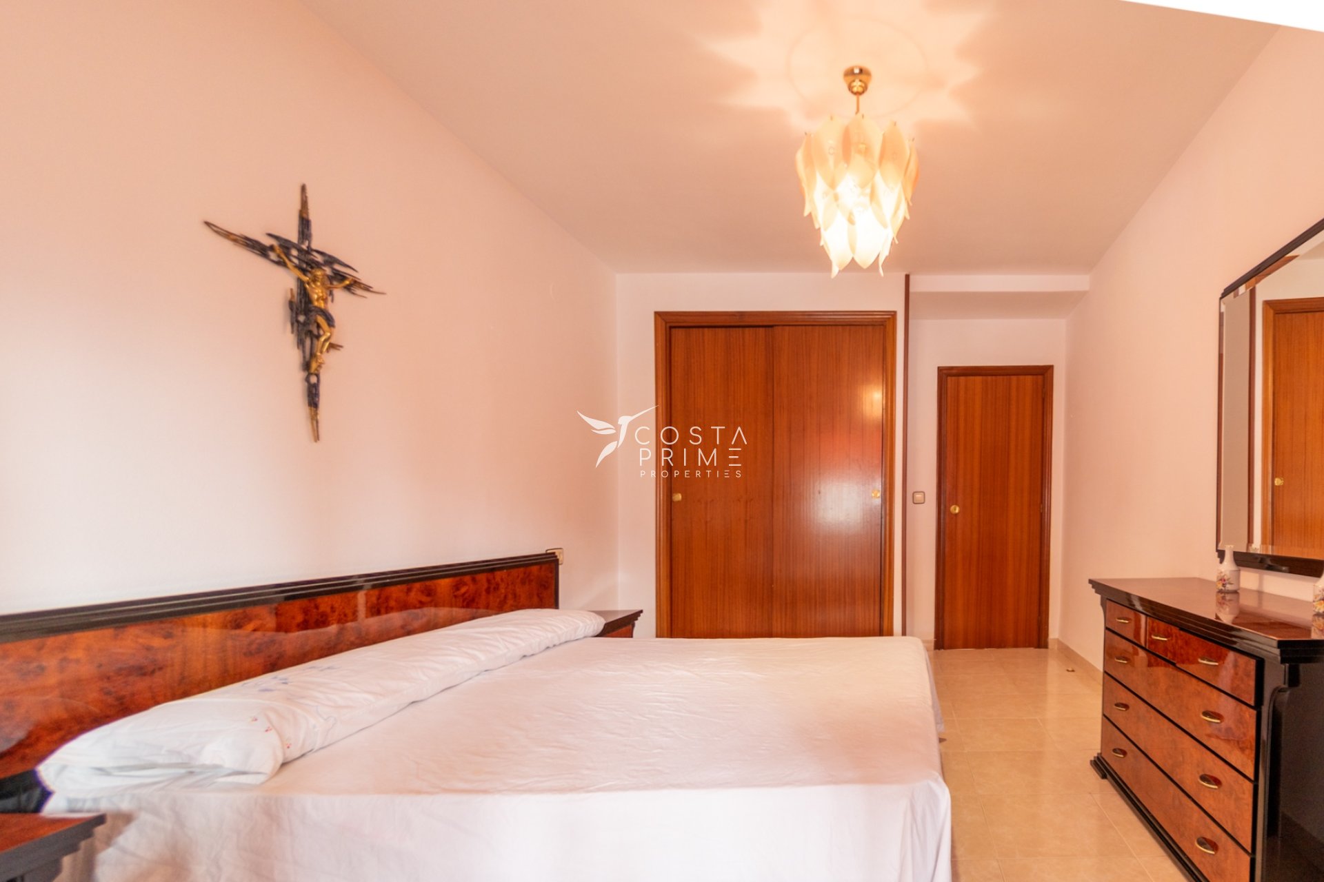 Újraértékesítés - Apartman / lakás - Alfas del Pí