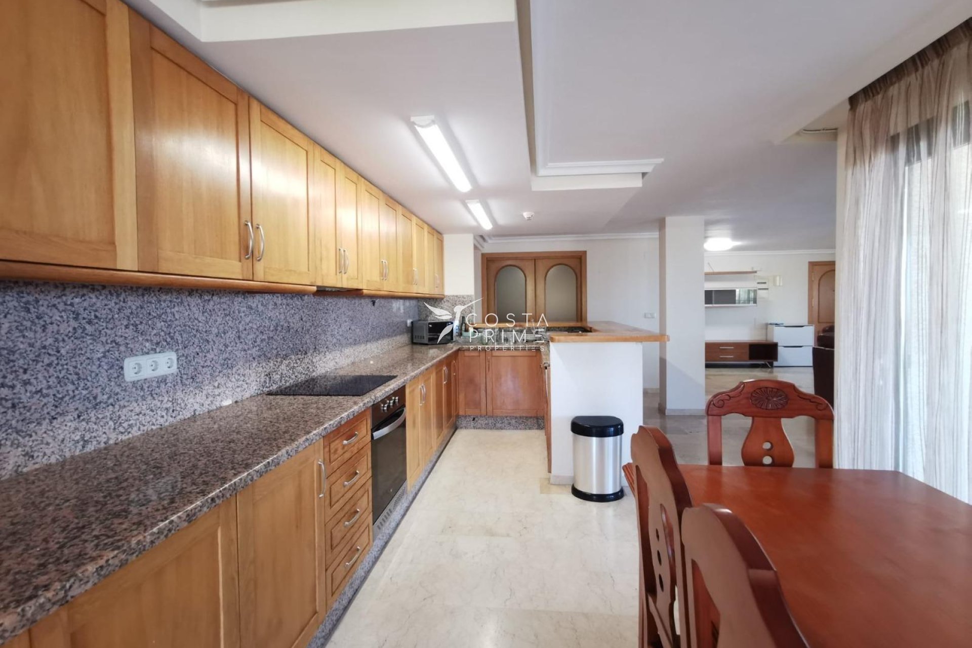 Újraértékesítés - Apartman / lakás - Altea