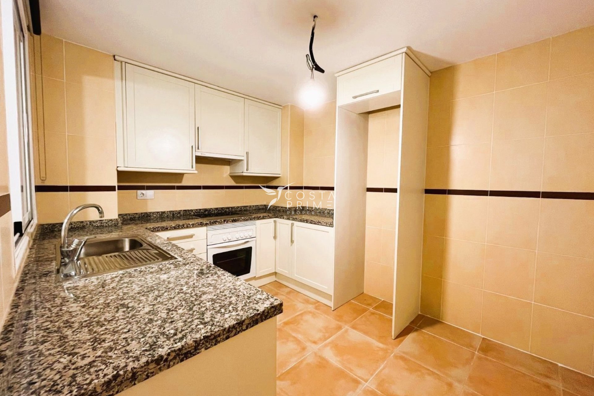 Újraértékesítés - Apartman / lakás - Altea