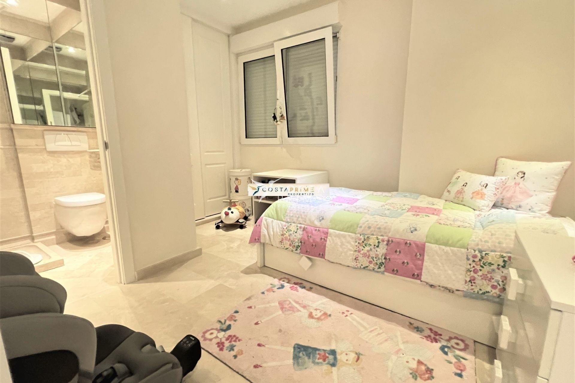 Újraértékesítés - Apartman / lakás - Altea