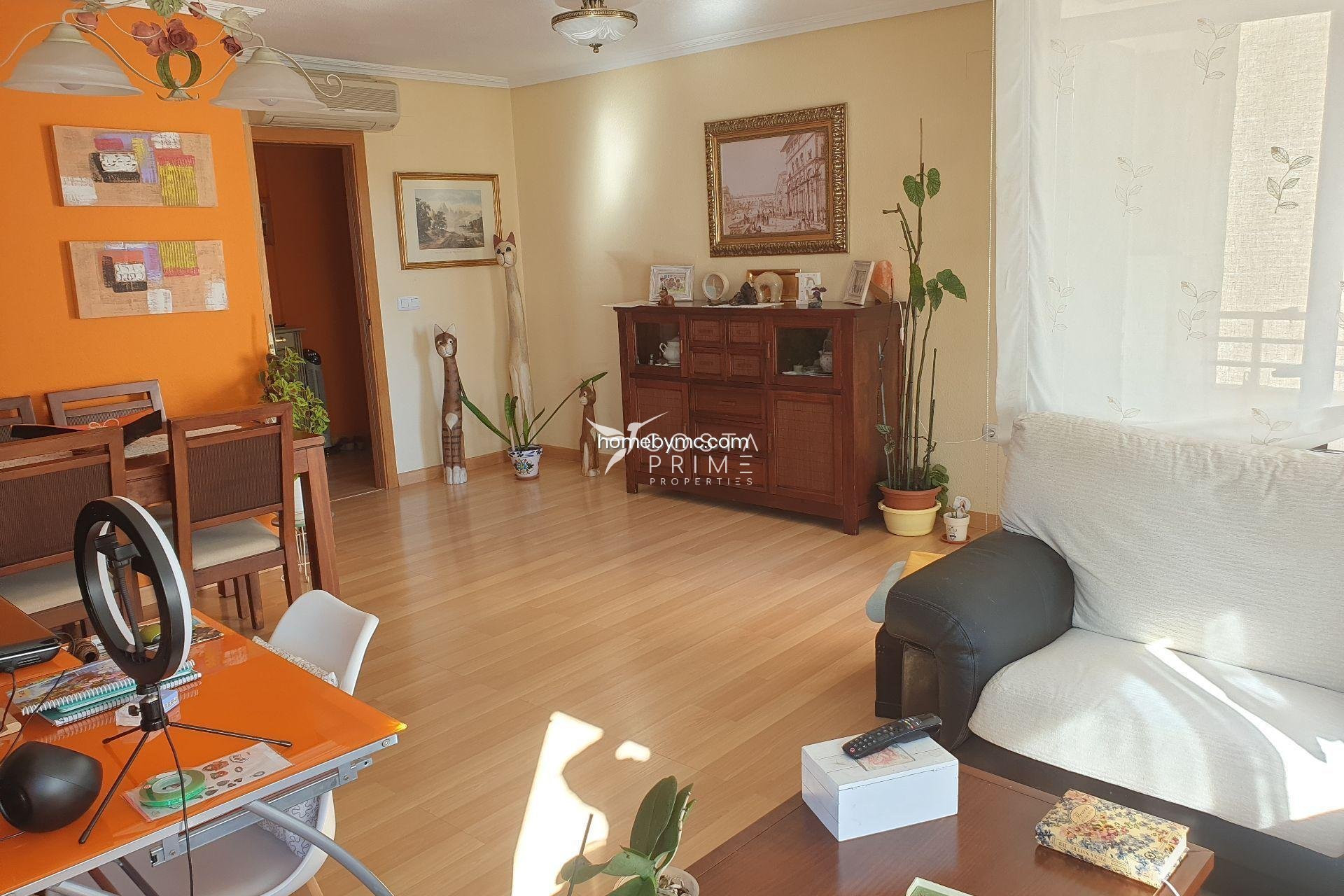 Újraértékesítés - Apartman / lakás - Benidorm