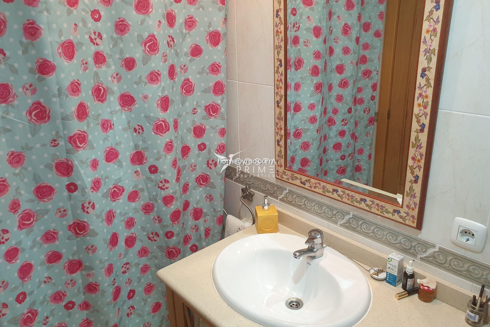 Újraértékesítés - Apartman / lakás - Benidorm