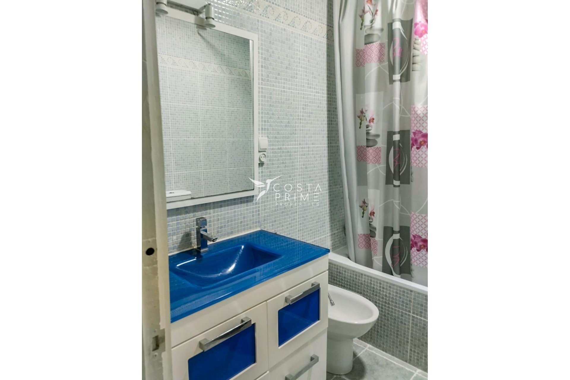 Újraértékesítés - Apartman / lakás - Benidorm