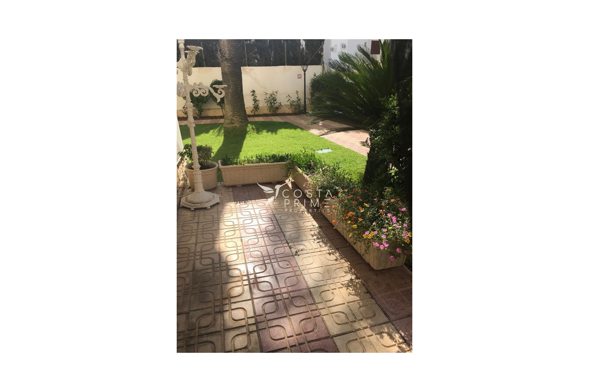 Újraértékesítés - Apartman / lakás - Benidorm