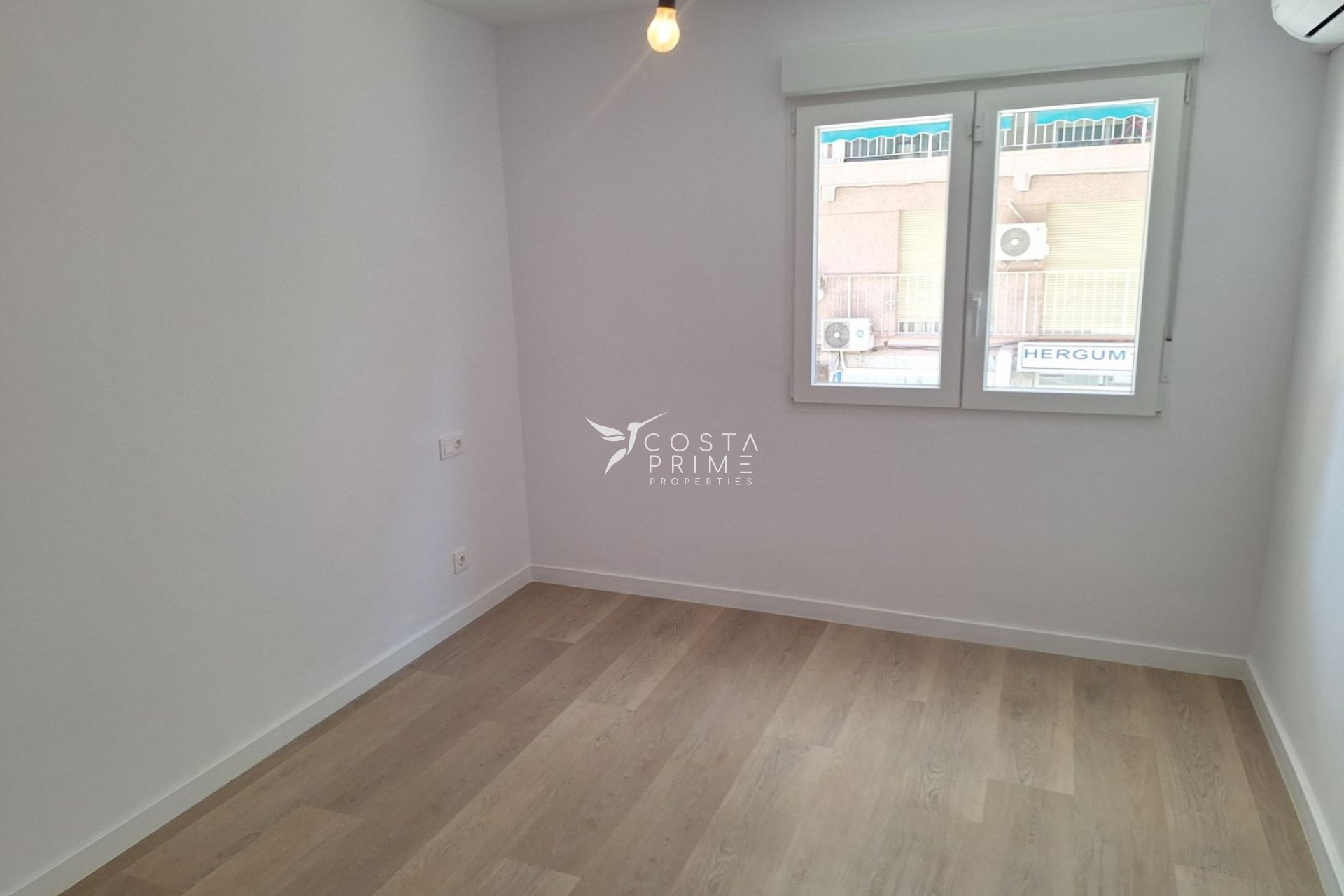 Újraértékesítés - Apartman / lakás - Benidorm