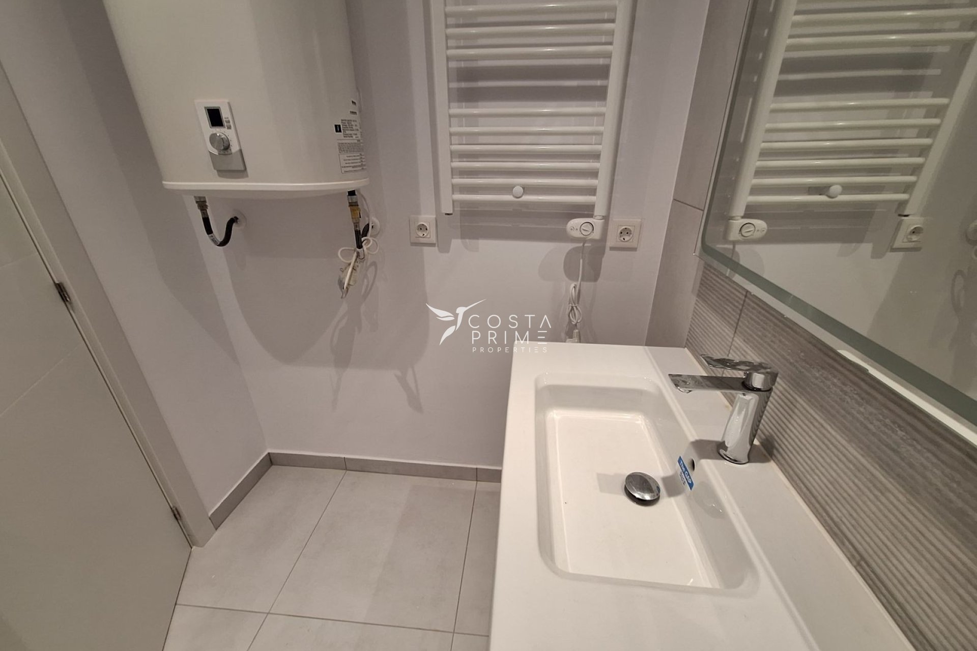 Újraértékesítés - Apartman / lakás - Benidorm