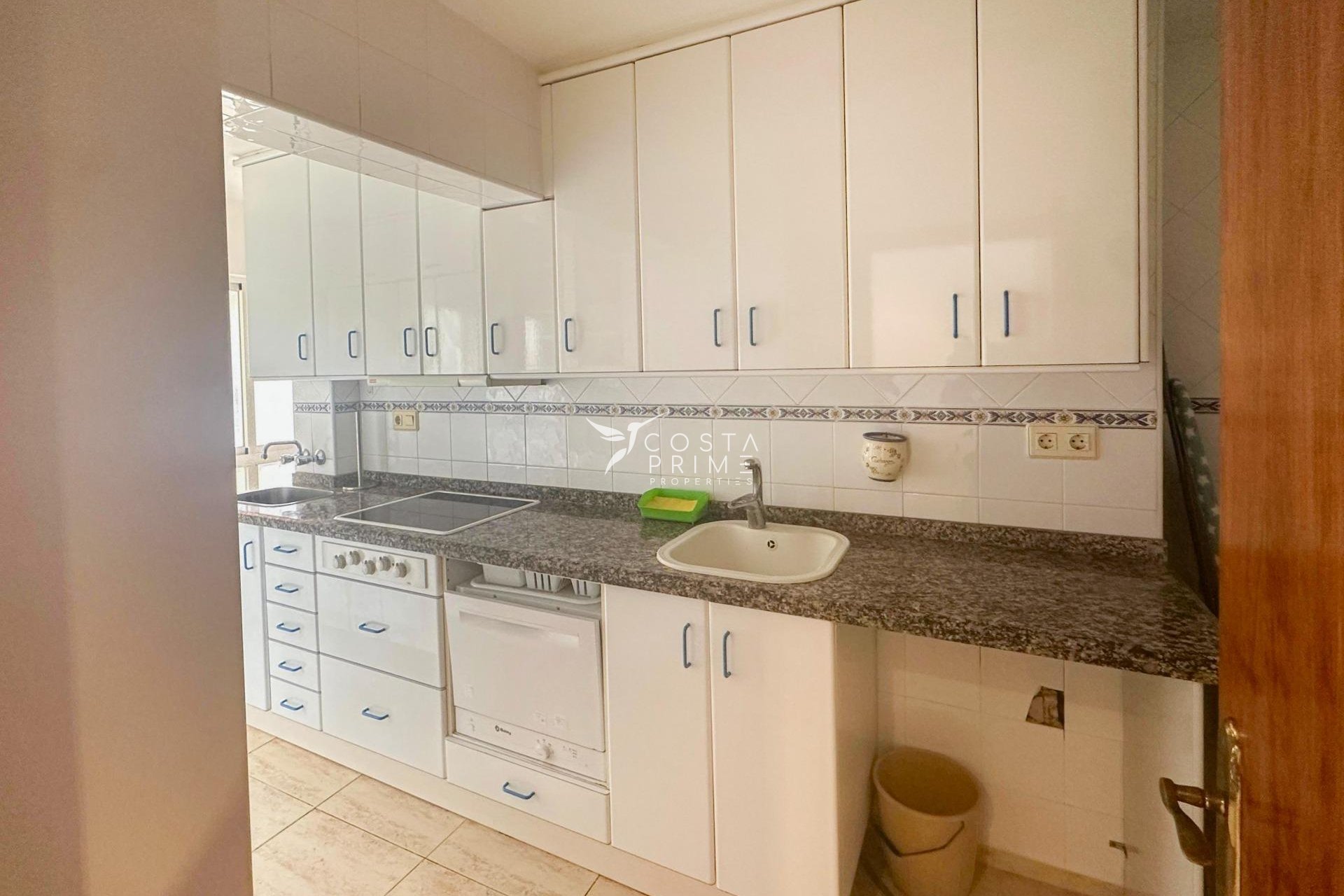 Újraértékesítés - Apartman / lakás - Benidorm